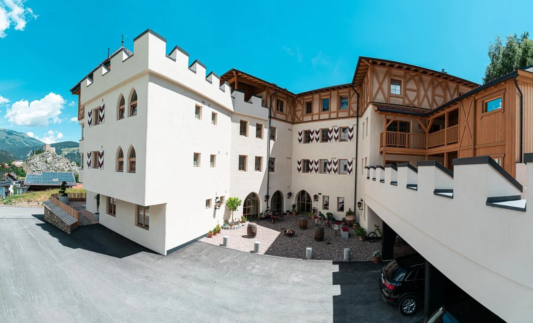 Property building in Burg1990