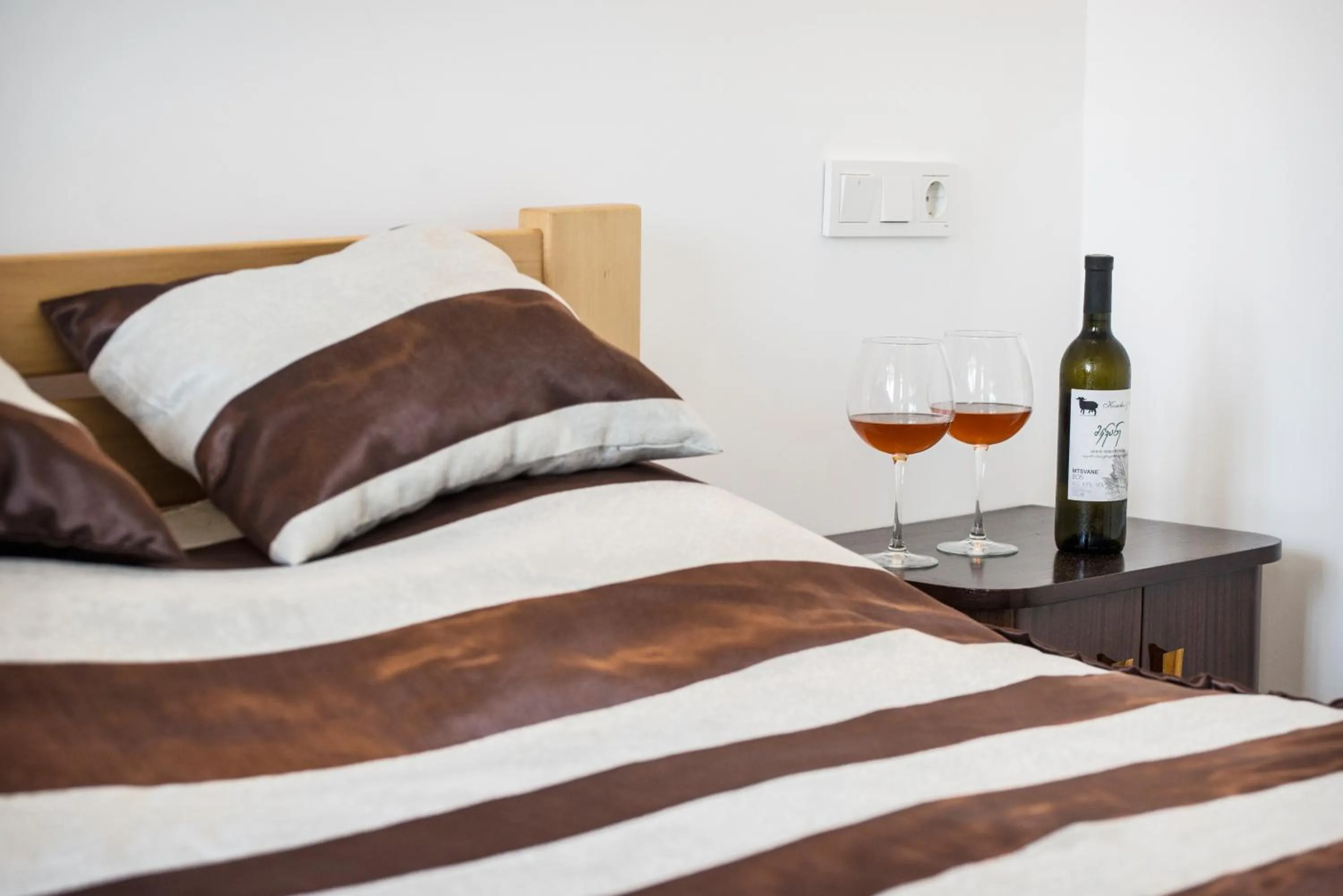 Bed in Chateau Napareuli