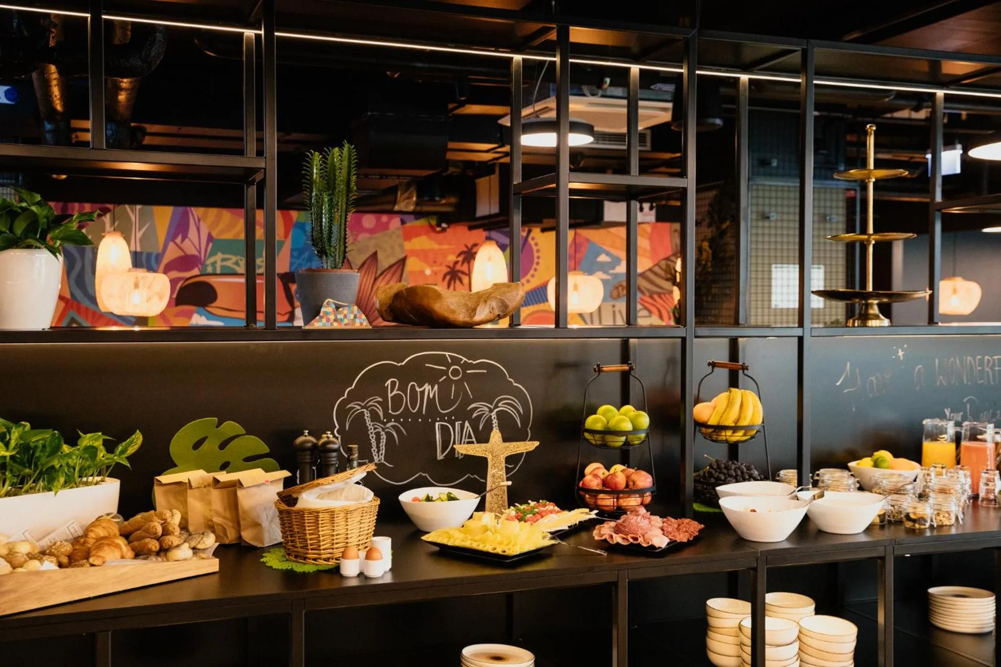 Restaurant/places to eat in Rioca Vienna Posto 1