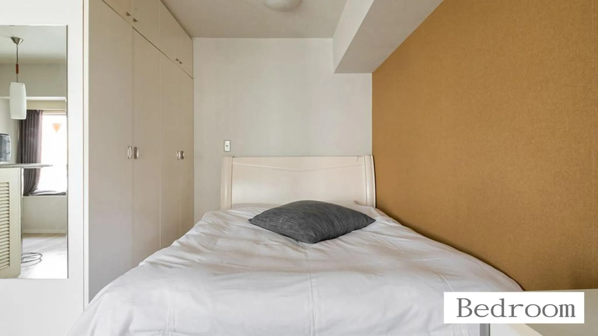 Bed in Aparthotel Status59