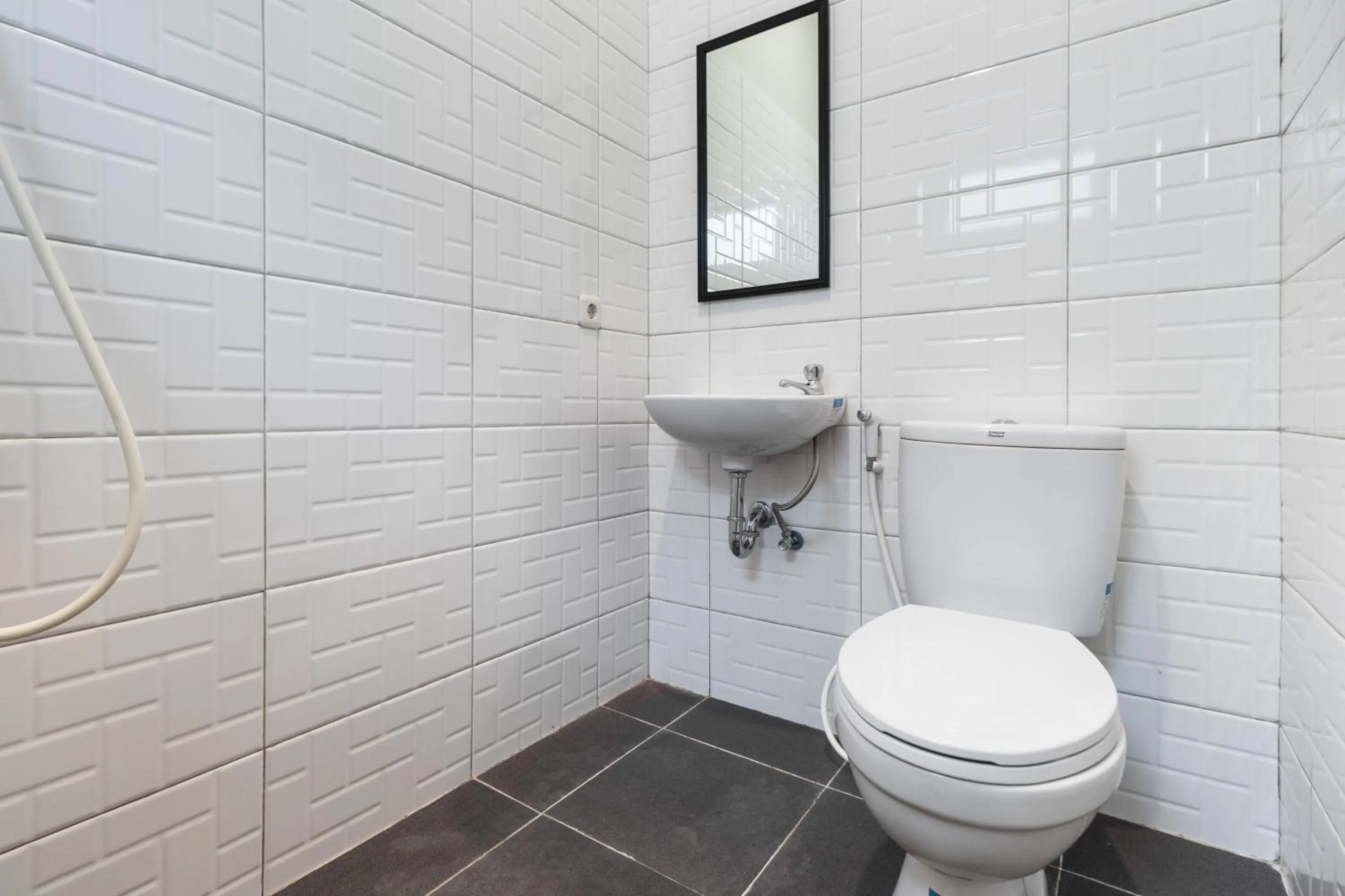 RedDoorz Plus near RS USU Medan 2