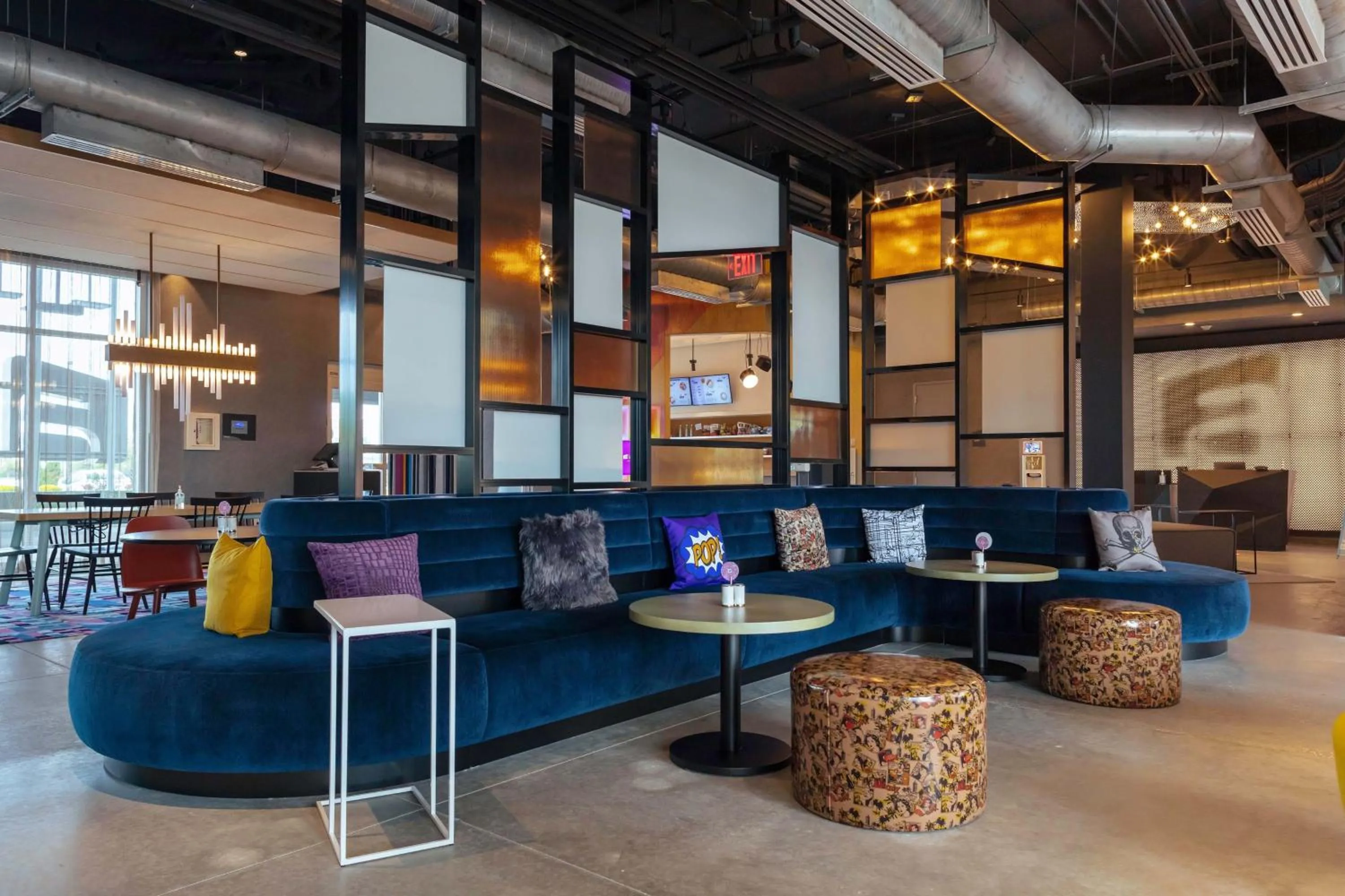 Lounge or bar in Aloft Orlando Lake Buena Vista