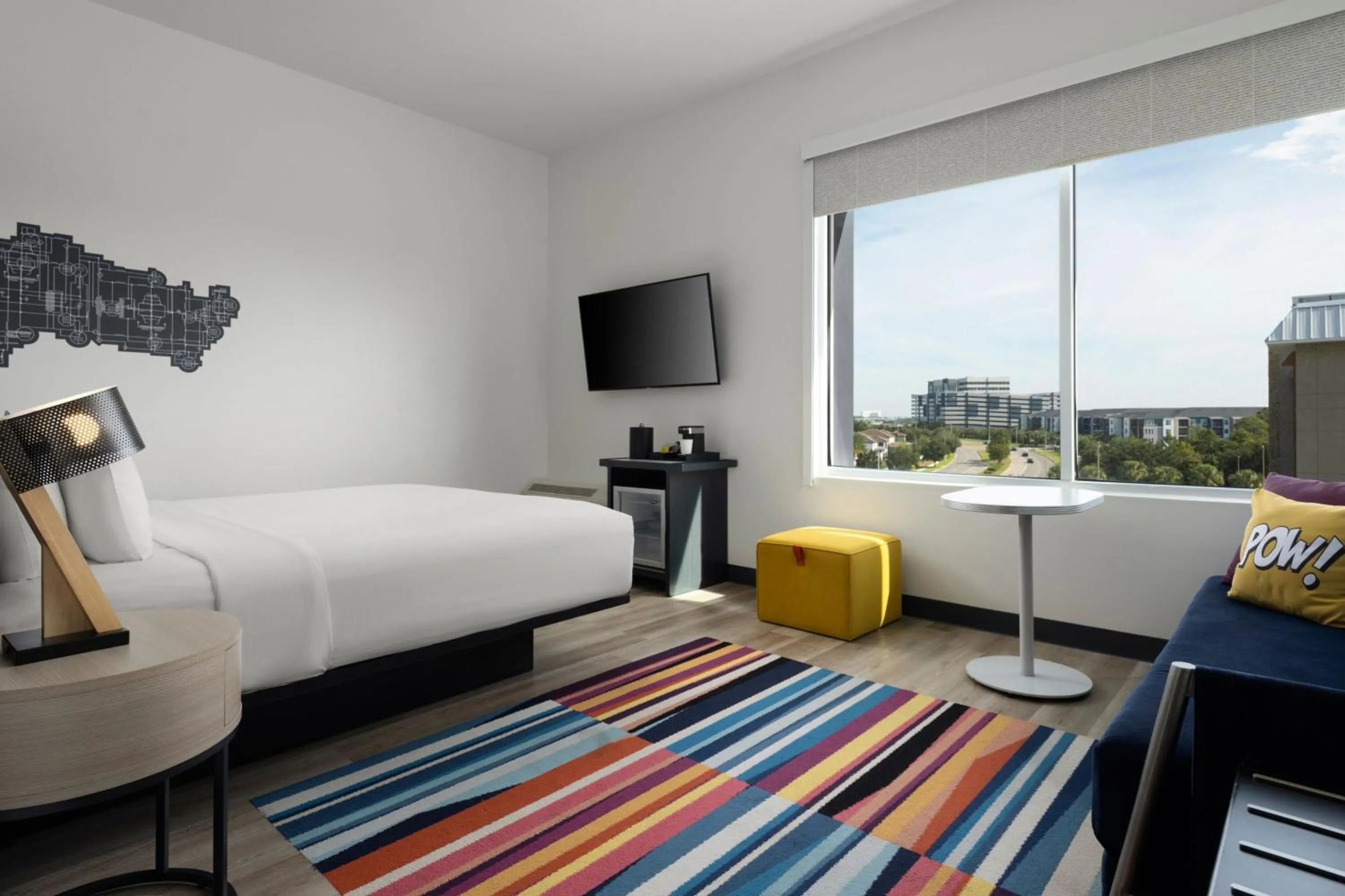 Photo of the whole room, Bed in Aloft Orlando Lake Buena Vista