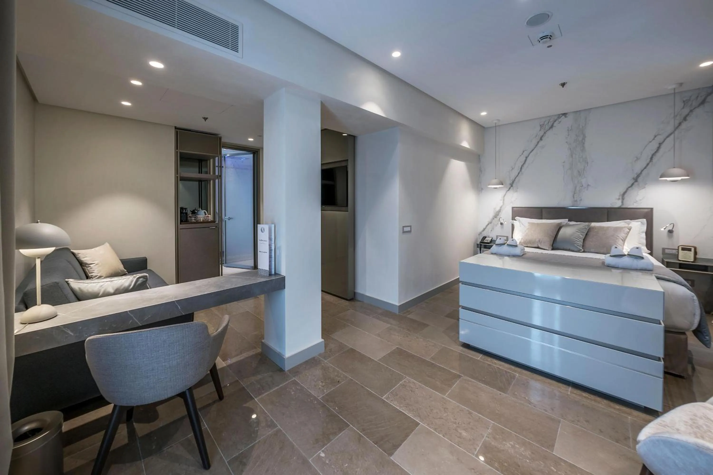 Bedroom, Bed in The Regency, Rome, a Tribute Portfolio Hotel