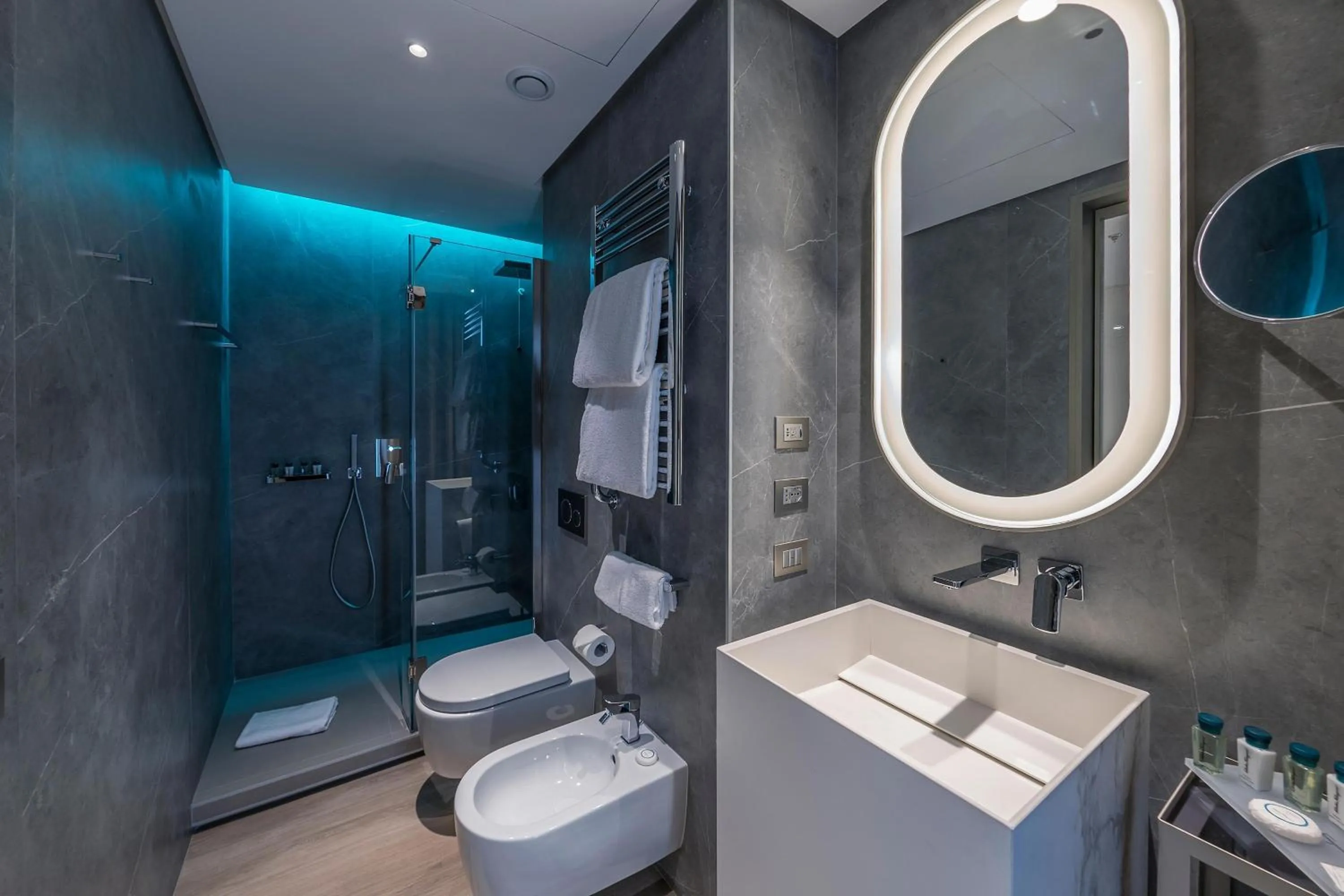 Bathroom in The Regency, Rome, a Tribute Portfolio Hotel