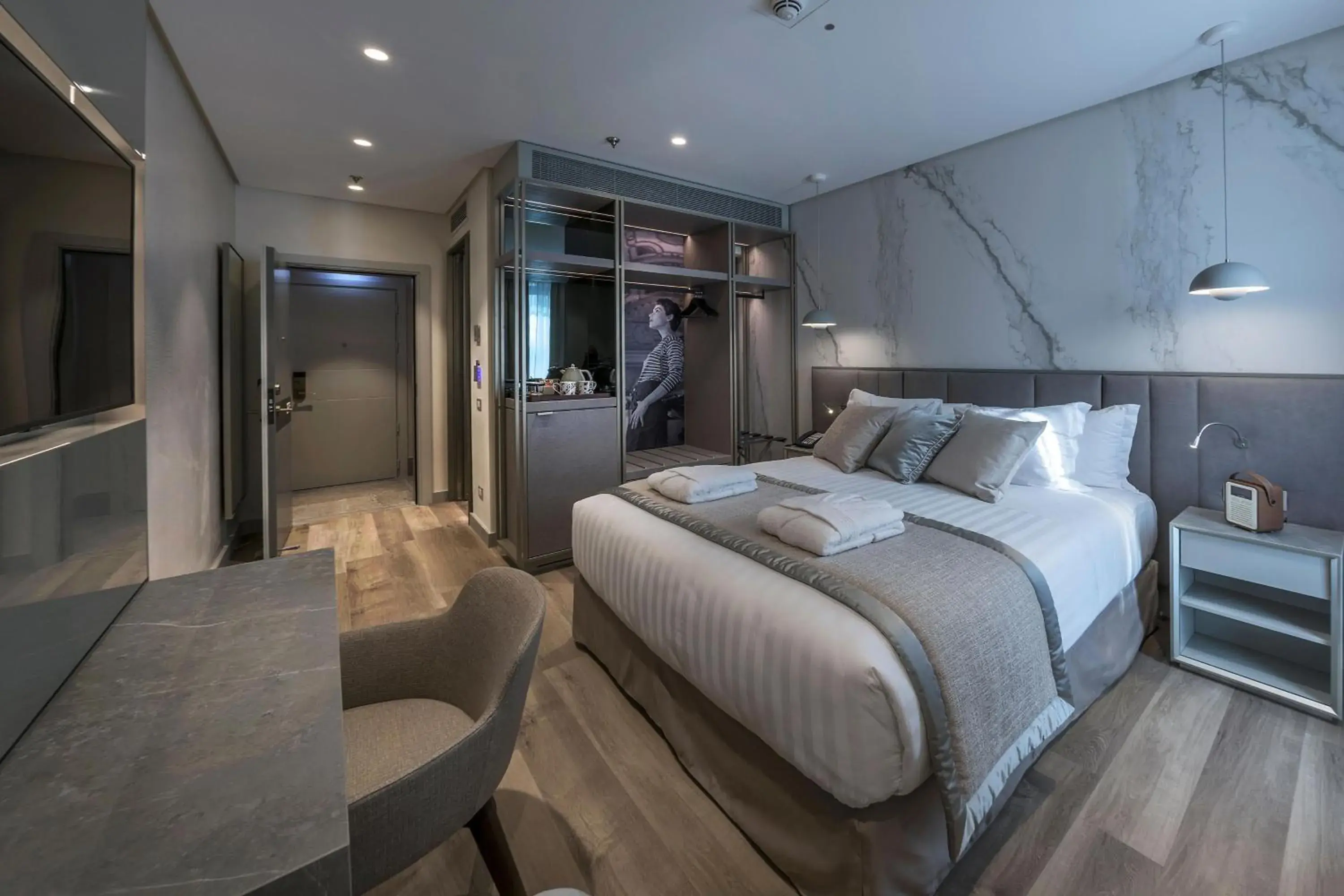 Classic, Guest room, 1 Queen, City view in The Regency, Rome, a Tribute Portfolio Hotel Classic, Guest room, 1 Queen, City view in The Regency, Rome, a Tribute Portfolio Hotel