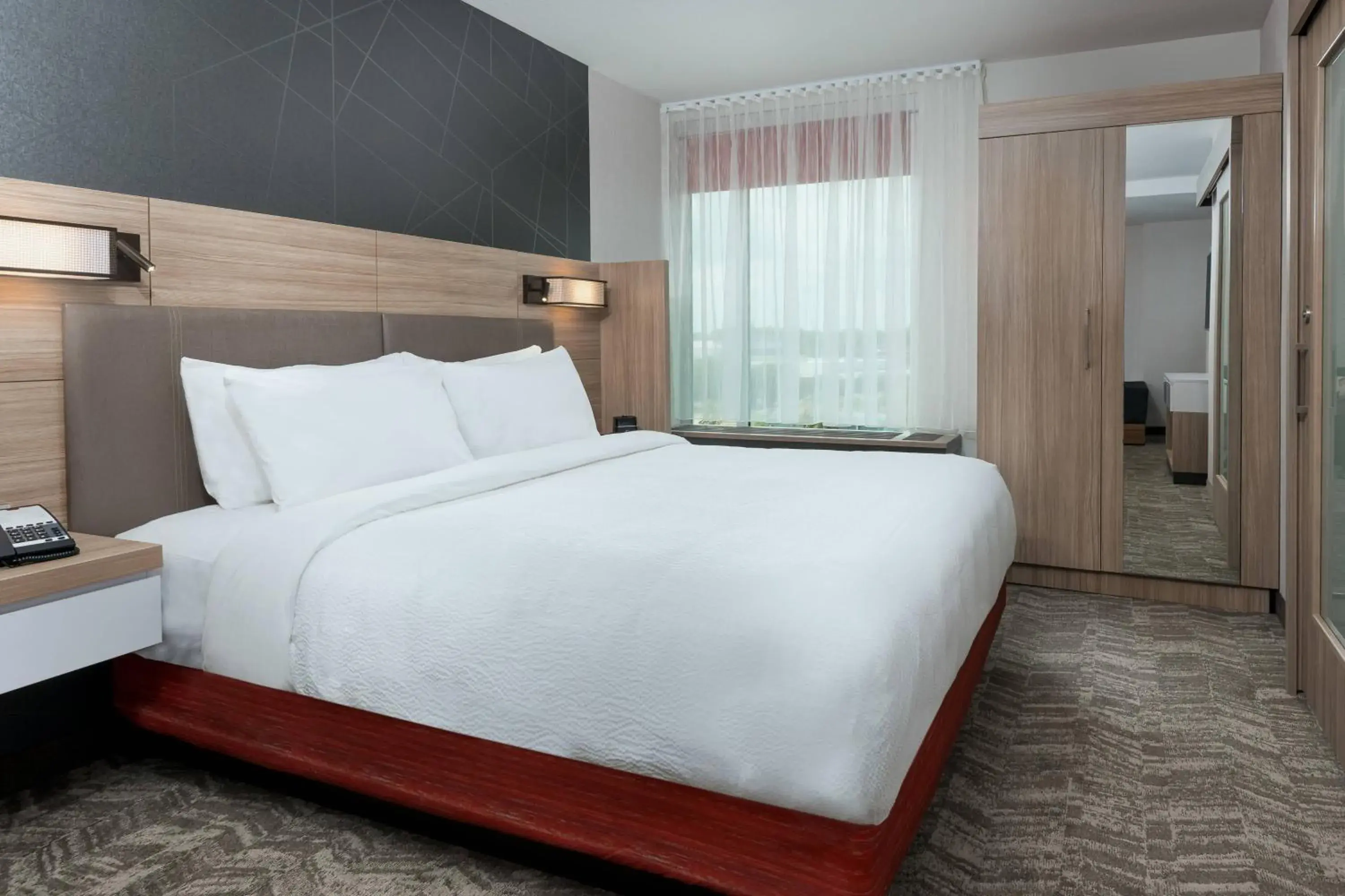 King Room with Sofa Bed in SpringHill Suites Lakeland King Room with Sofa Bed in SpringHill Suites Lakeland