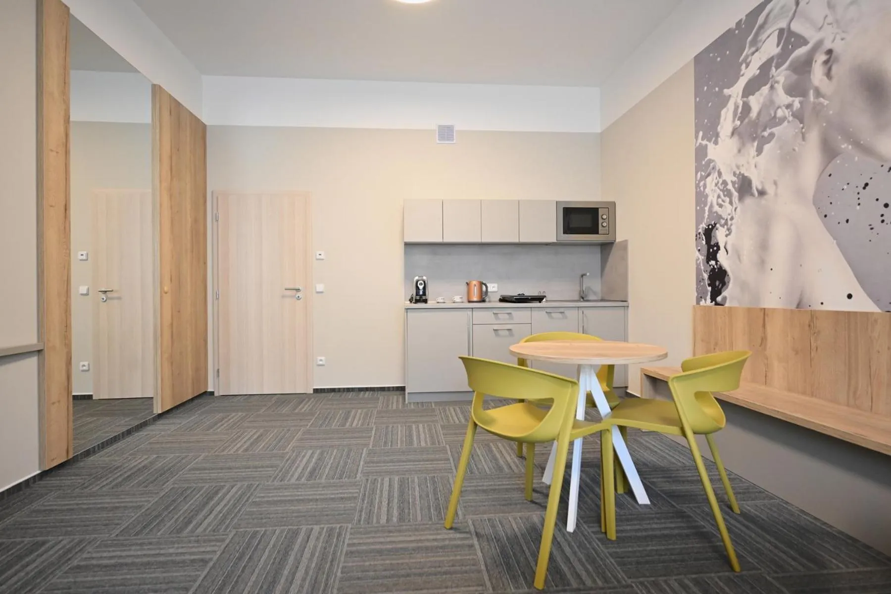 Kitchen or kitchenette in SLADOVNA Apartments