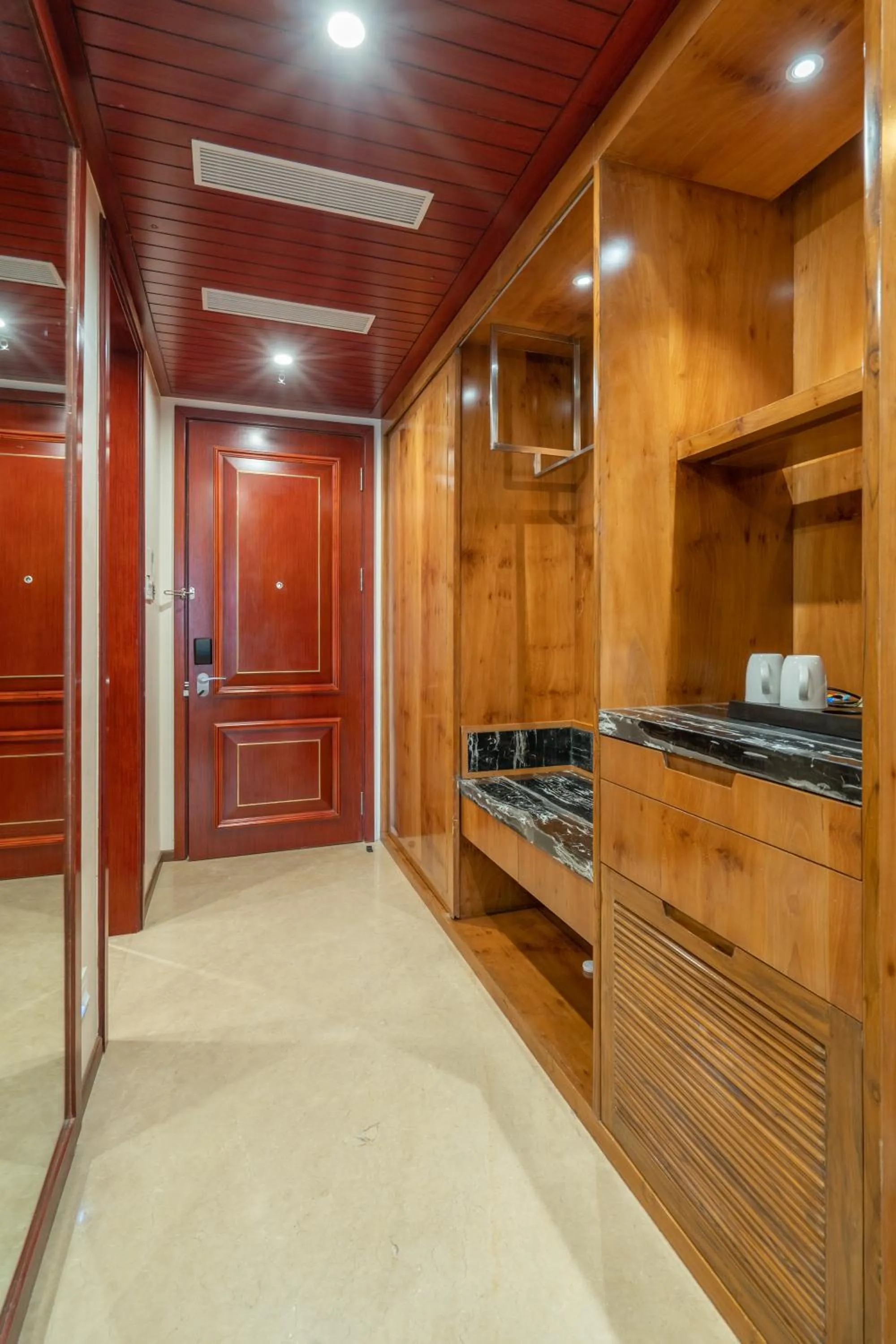 wardrobe in Hukam's Lalit Mahal - Hotel Convention Club