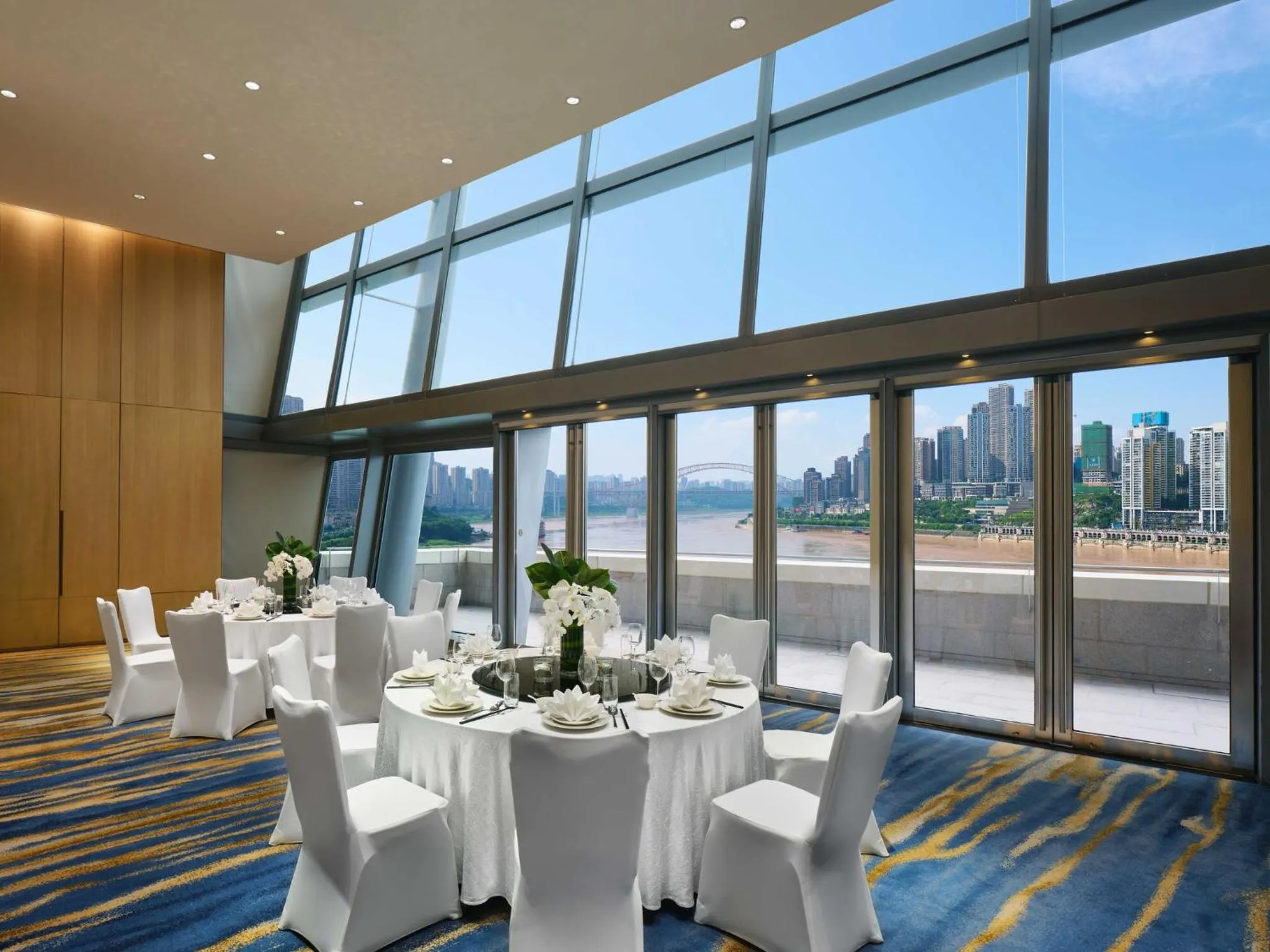 Meeting/conference room in InterContinental Chongqing Raffles City by IHG