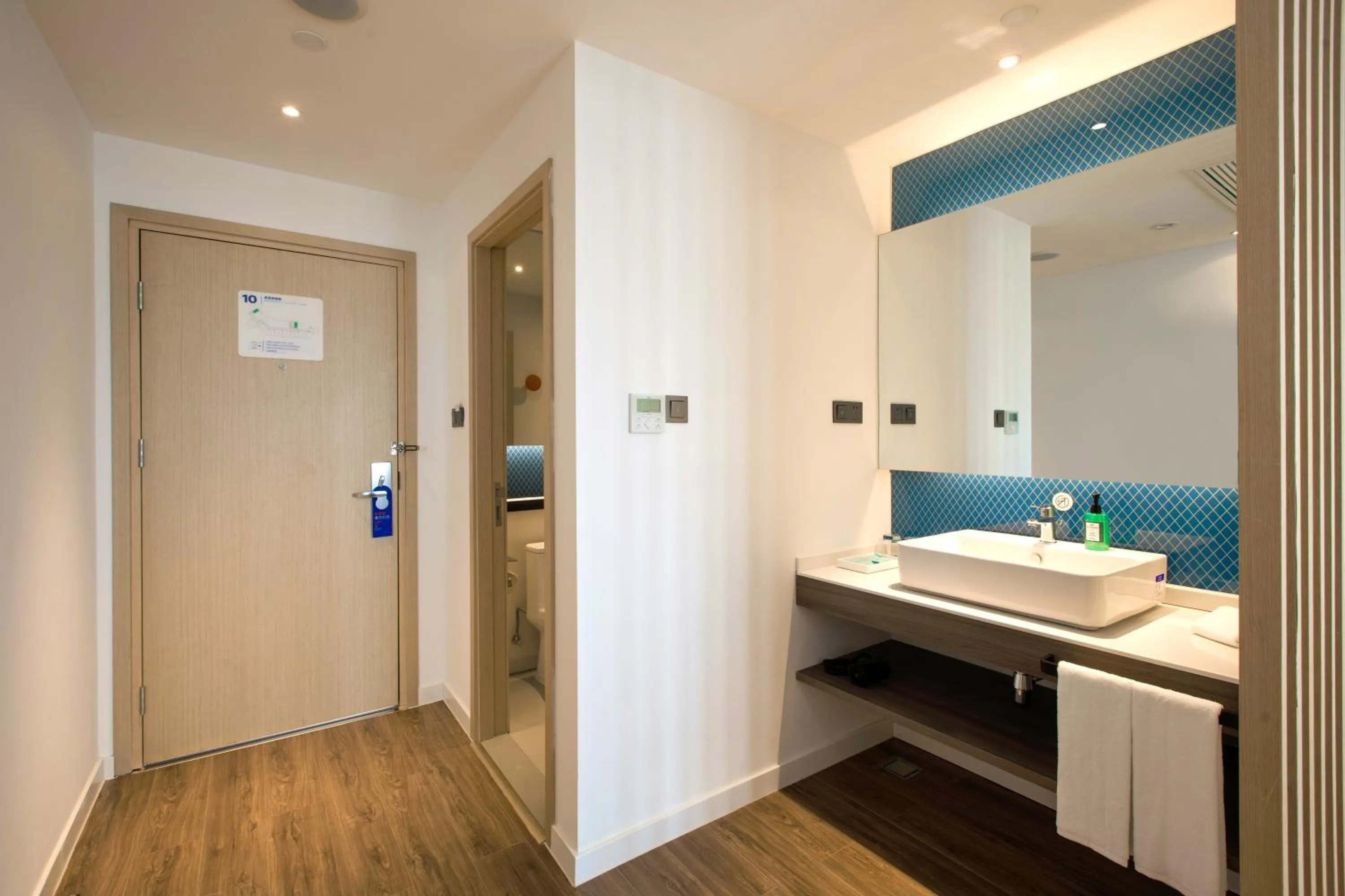 Photo of the whole room in Holiday Inn Express Zhangjiagang Free Trade Zone by IHG