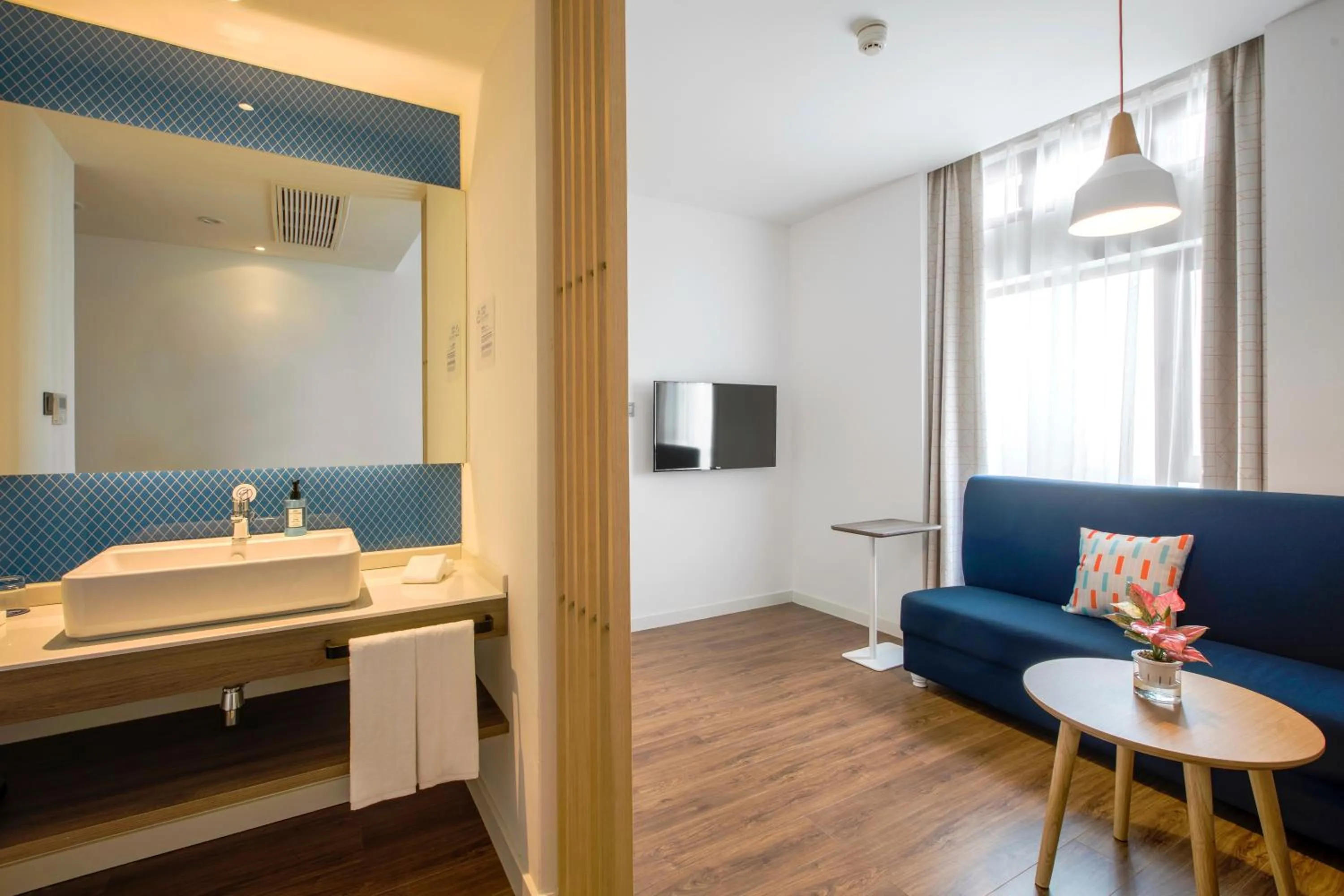 Photo of the whole room in Holiday Inn Express Zhangjiagang Free Trade Zone by IHG