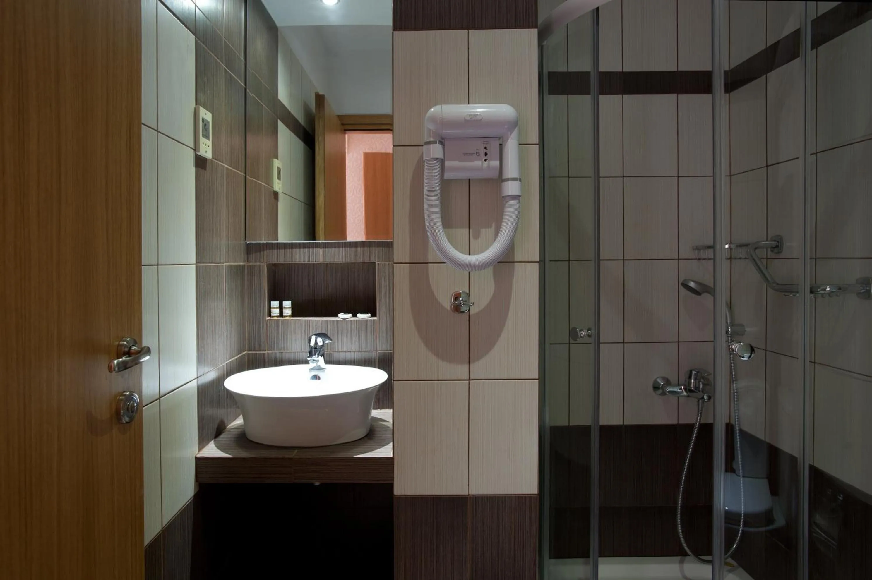 Bathroom in Karalis Beach