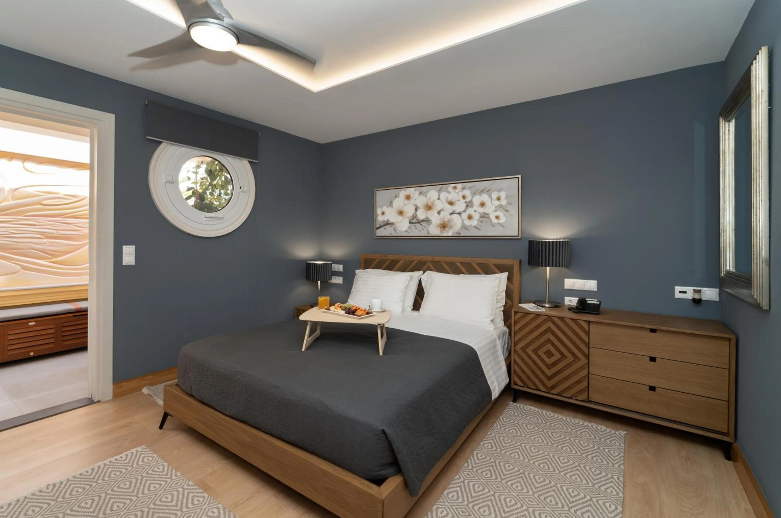 Bed in Karalis City Hotel