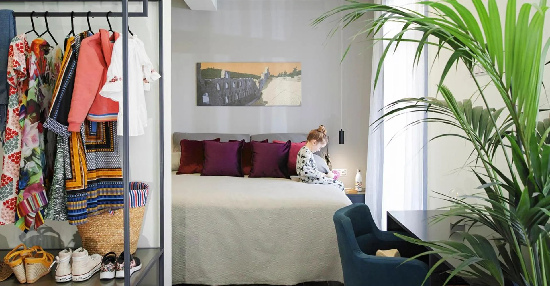Bedroom, Bed in The Gem Society Hotel