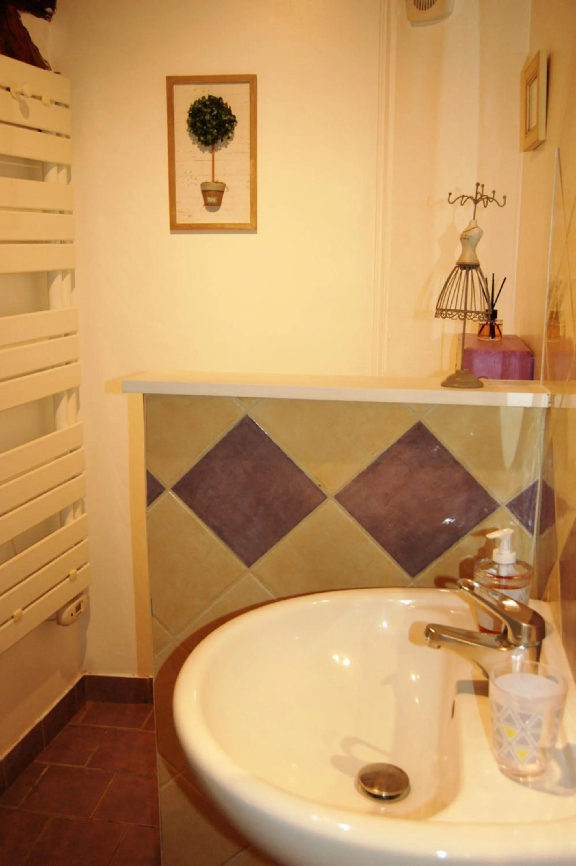 Bathroom in La Chaiserie