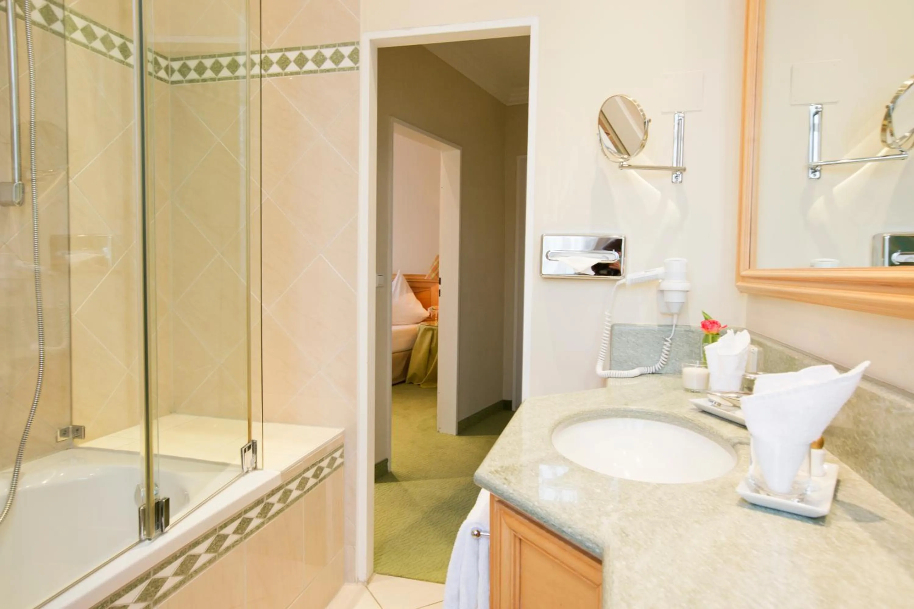 Bathroom in Central-Hotel Kaiserhof
