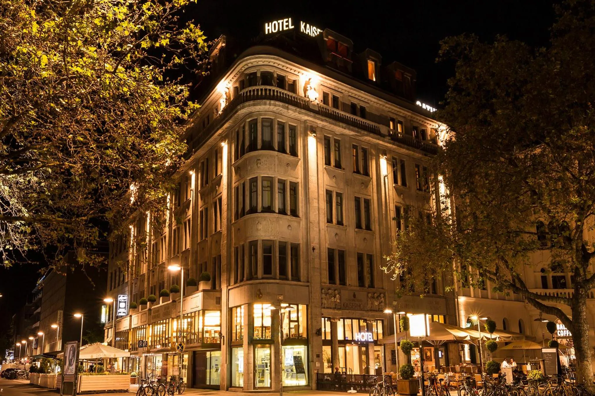 Property building in Central-Hotel Kaiserhof