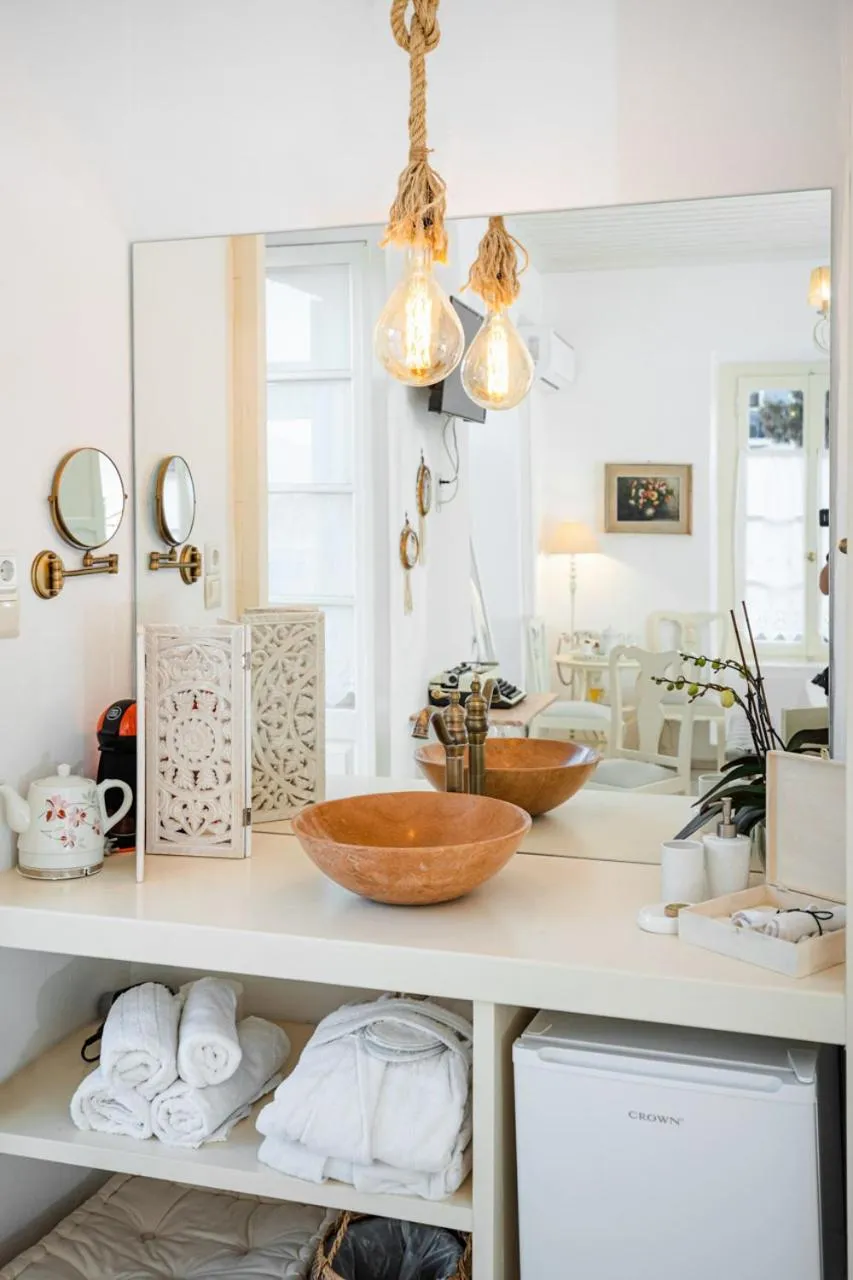 Bathroom in Galaxa Mansion