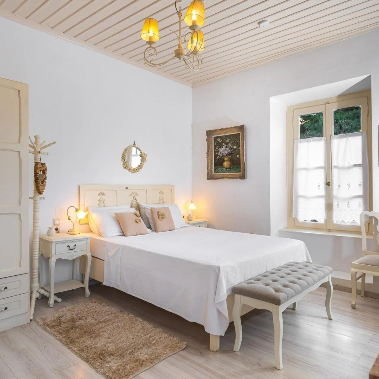 Bedroom, Bed in Galaxa Mansion