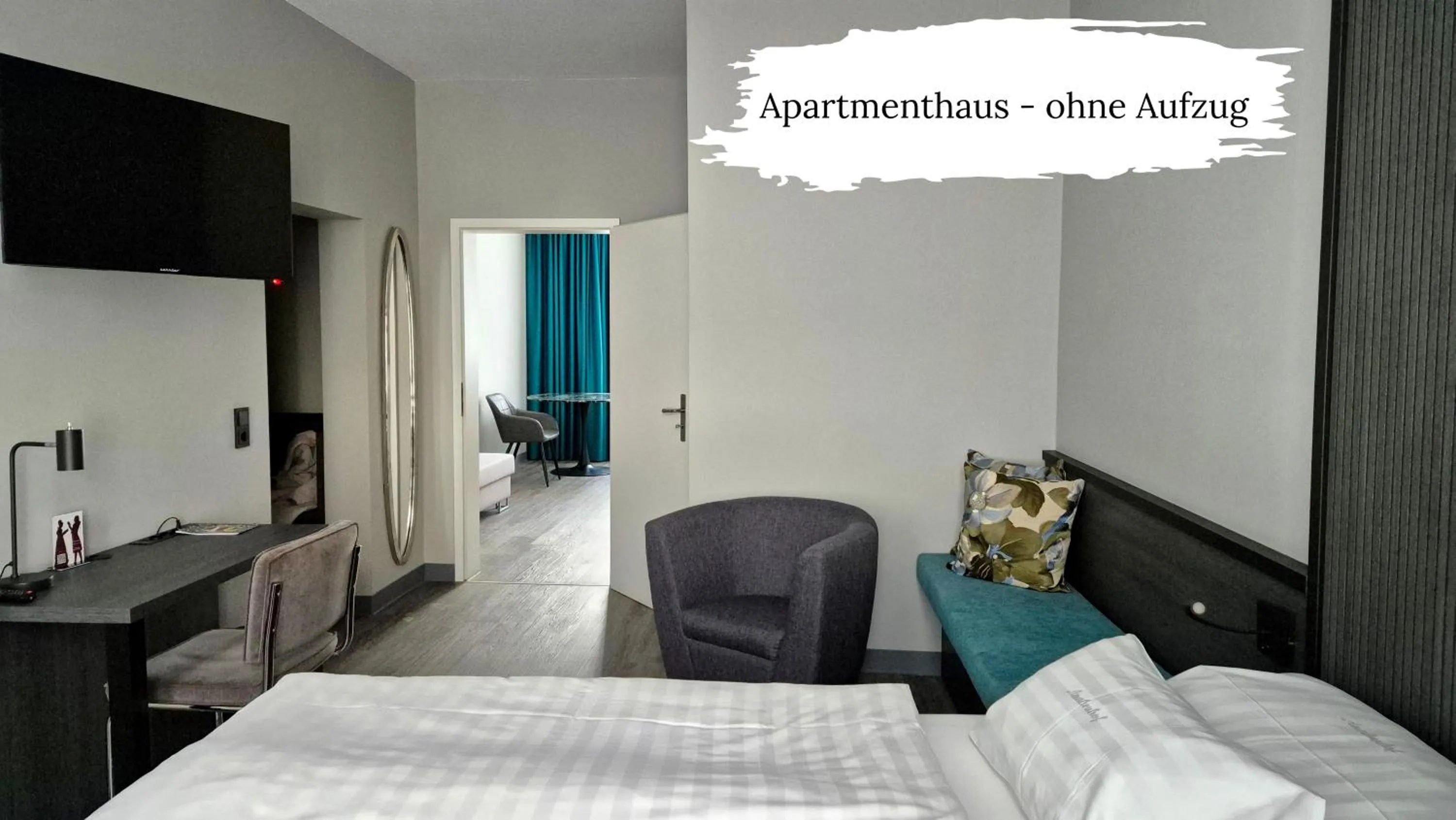 Photo of the whole room, Bed in Boutique-Hotel Amalienhof