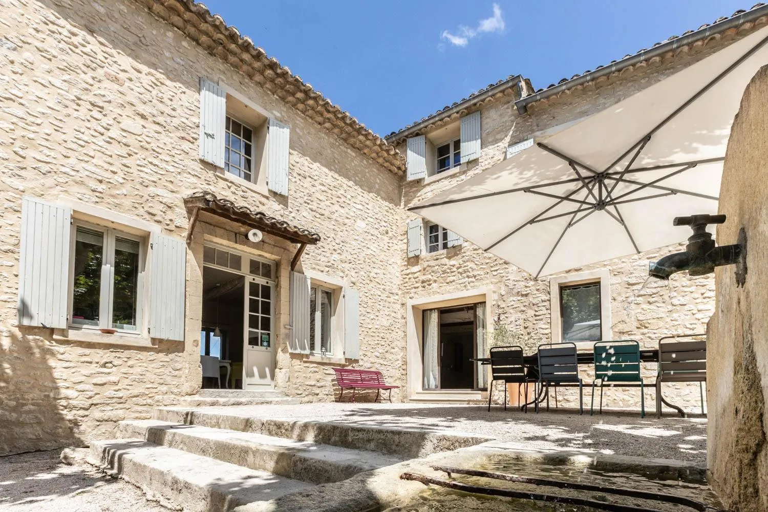 Property building in Le Prieuré La Madelène