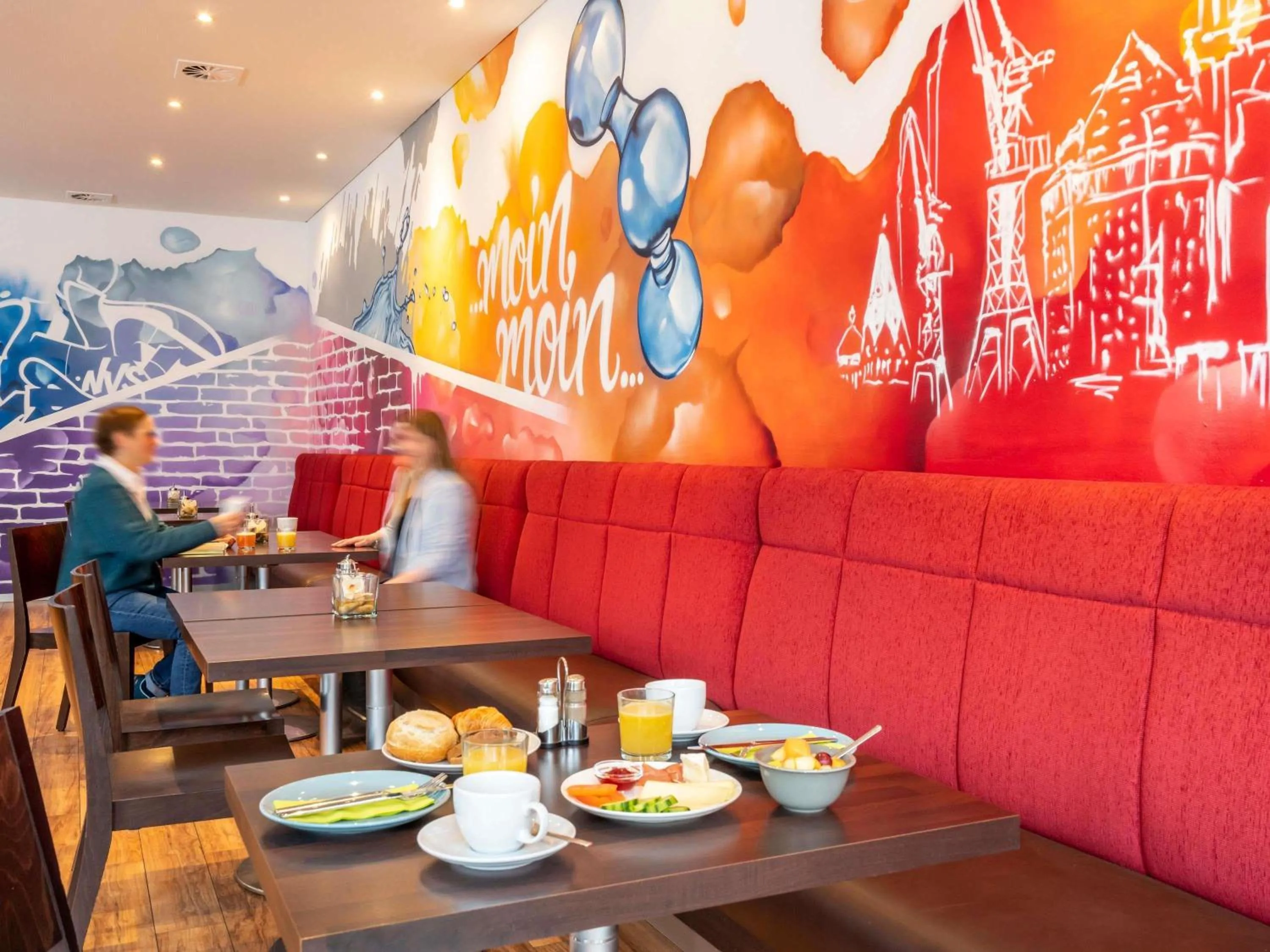 Breakfast in ibis Styles Hamburg Alster City