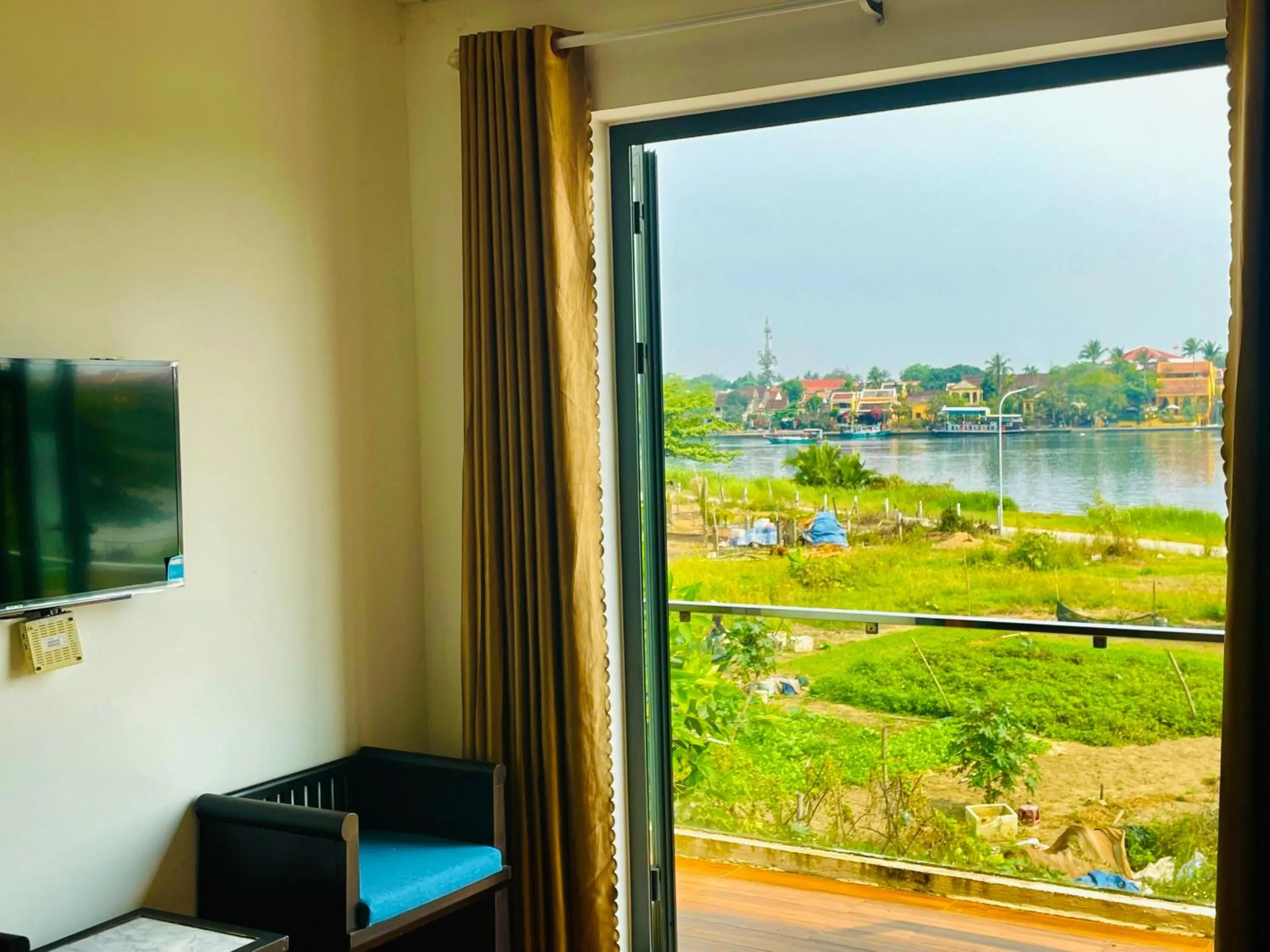 River view in Thuong Da Riverside Homestay