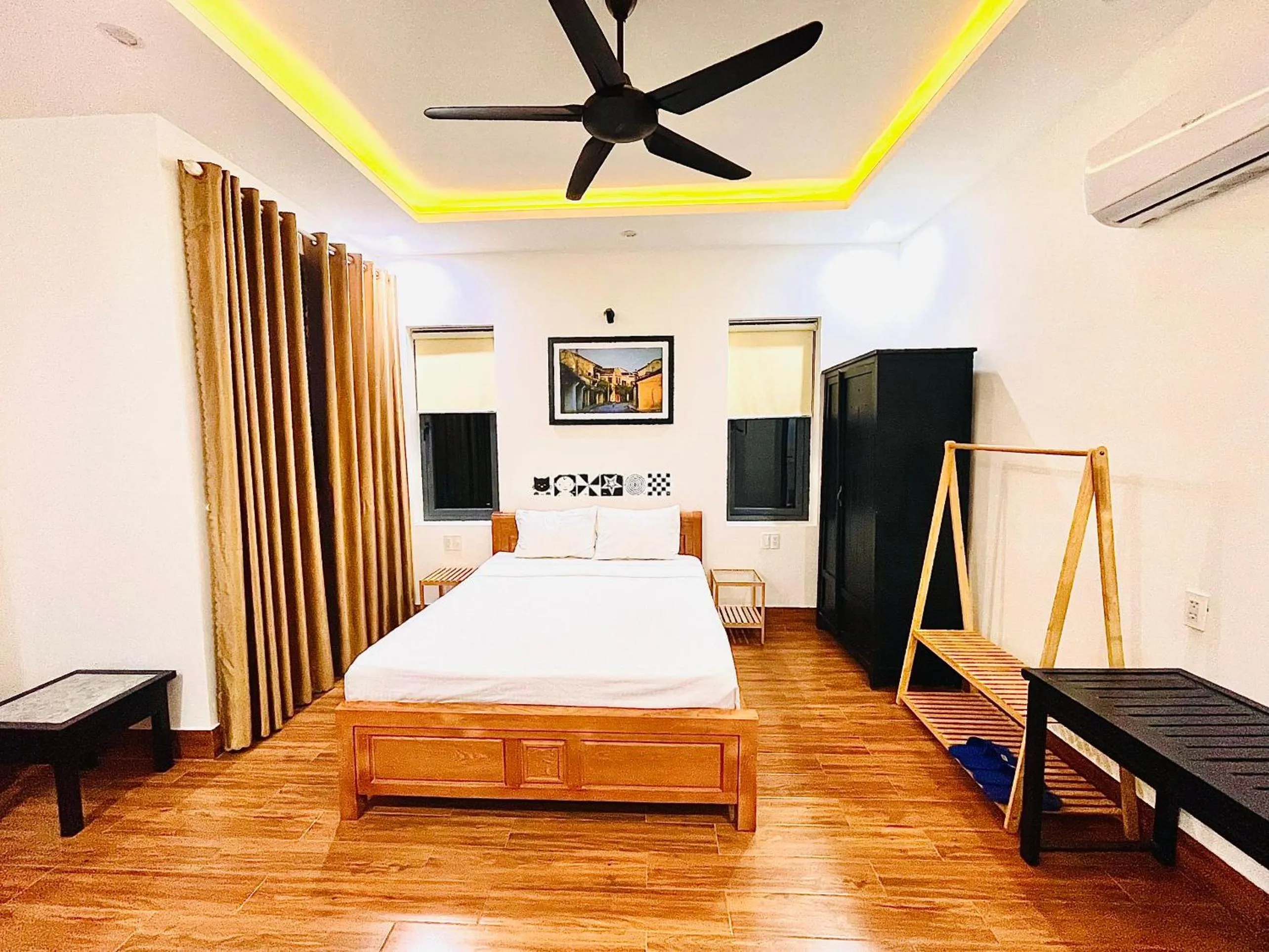 Photo of the whole room, Bed in Thuong Da Riverside Homestay