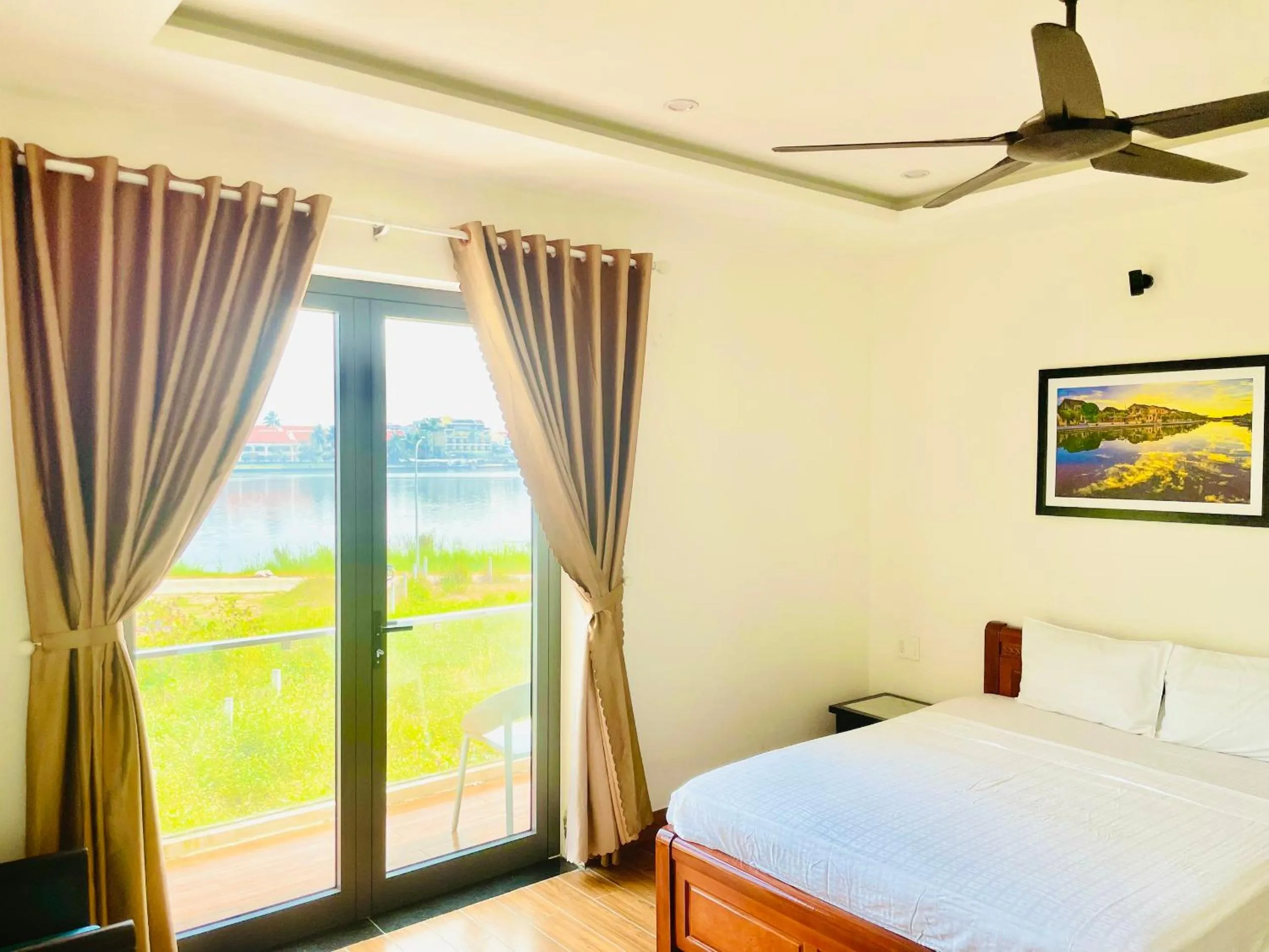 Bed in Thuong Da Riverside Homestay