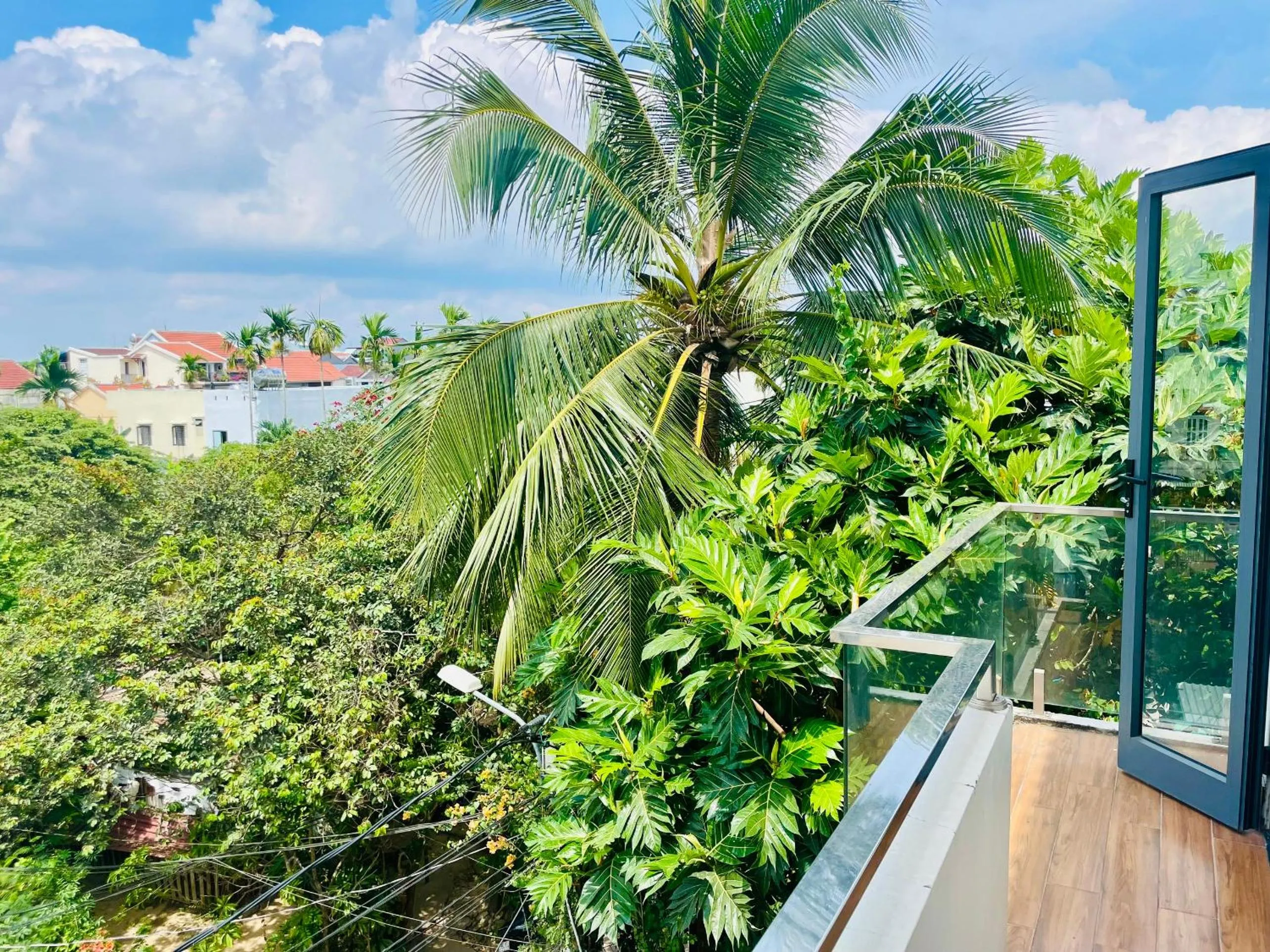 Property building in Thuong Da Riverside Homestay