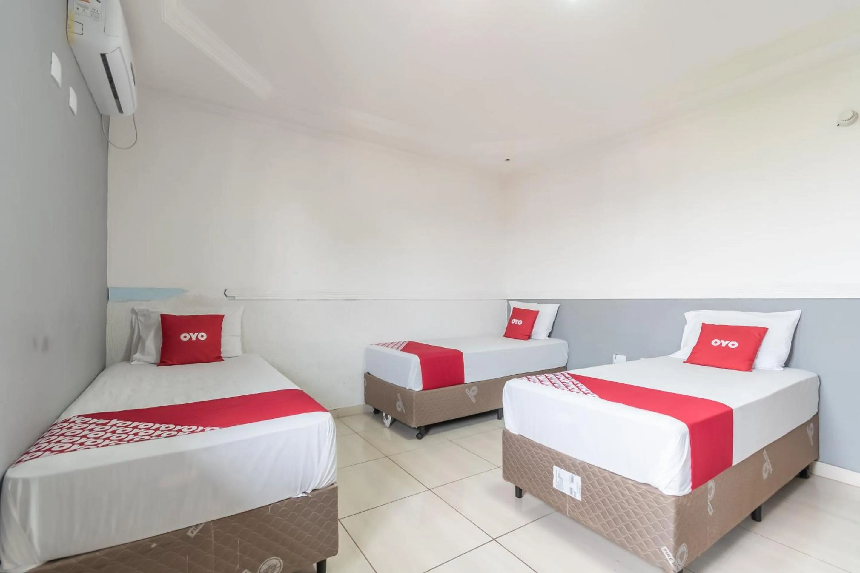 Bedroom, Bed in OYO Hotel San Remo, São Paulo