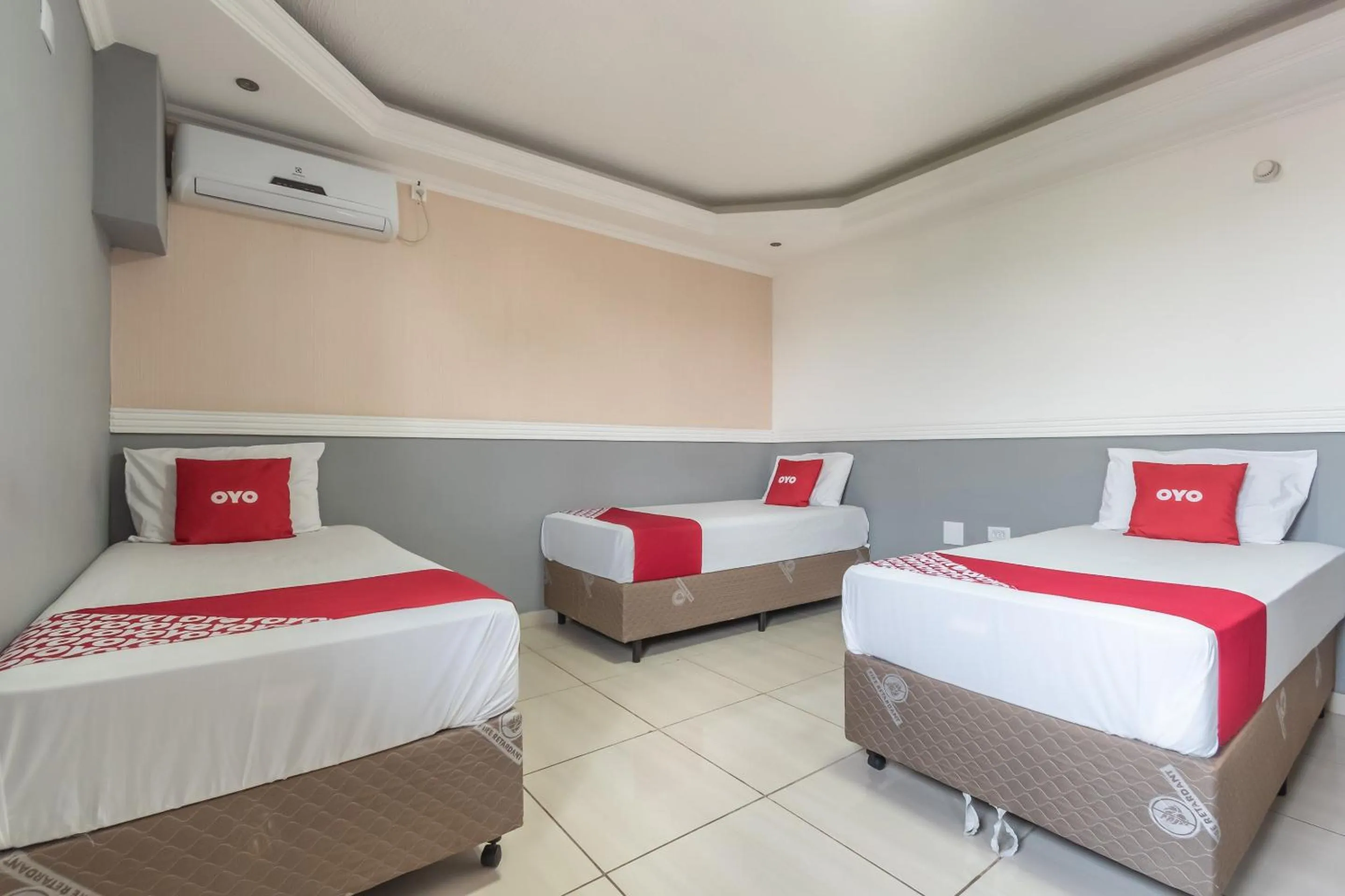 Bedroom, Bed in OYO Hotel San Remo, São Paulo