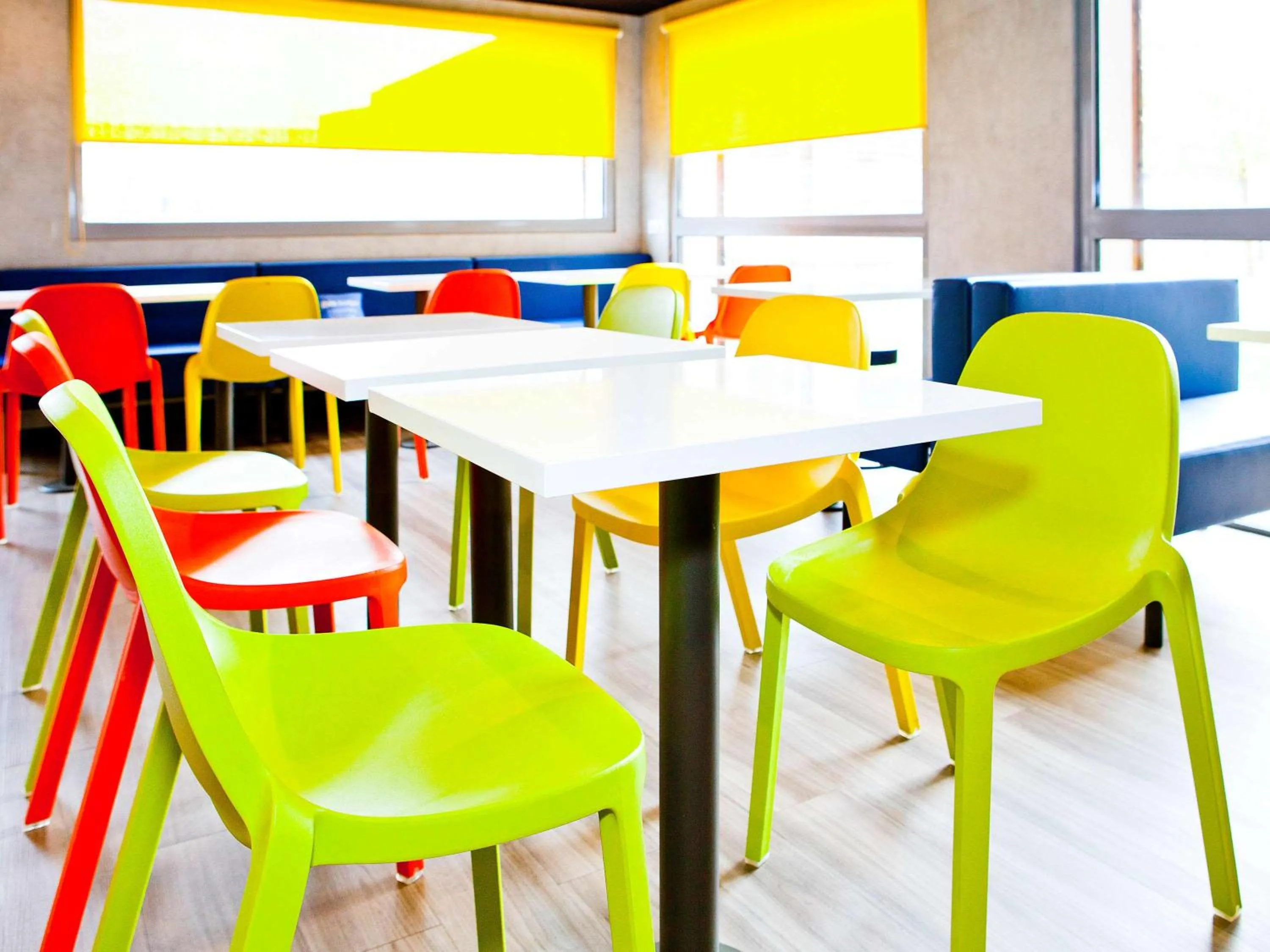 Restaurant/places to eat in ibis budget Metz Technopole