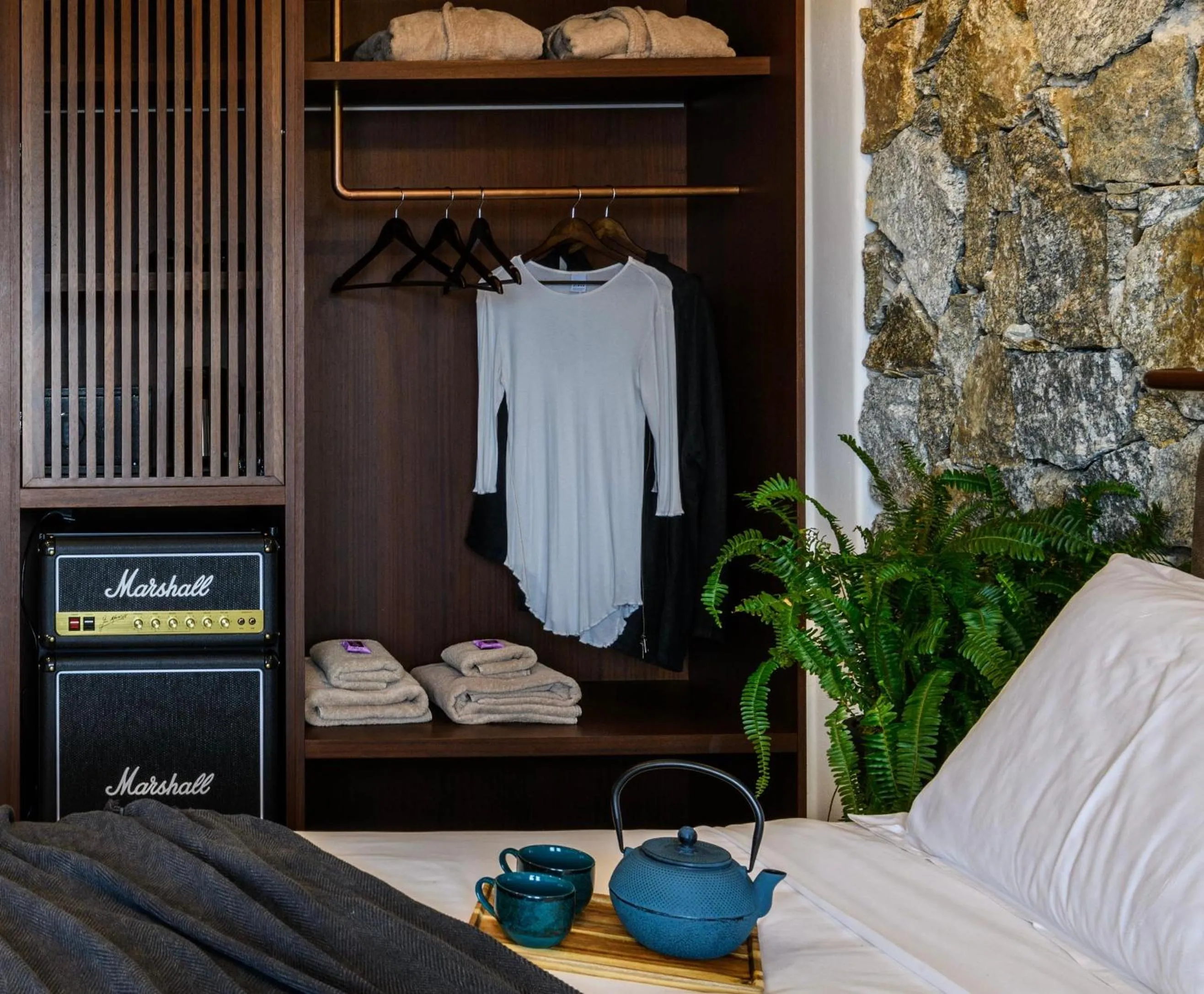 Bedroom, Bed in Charisma Hotel and Wellness Club