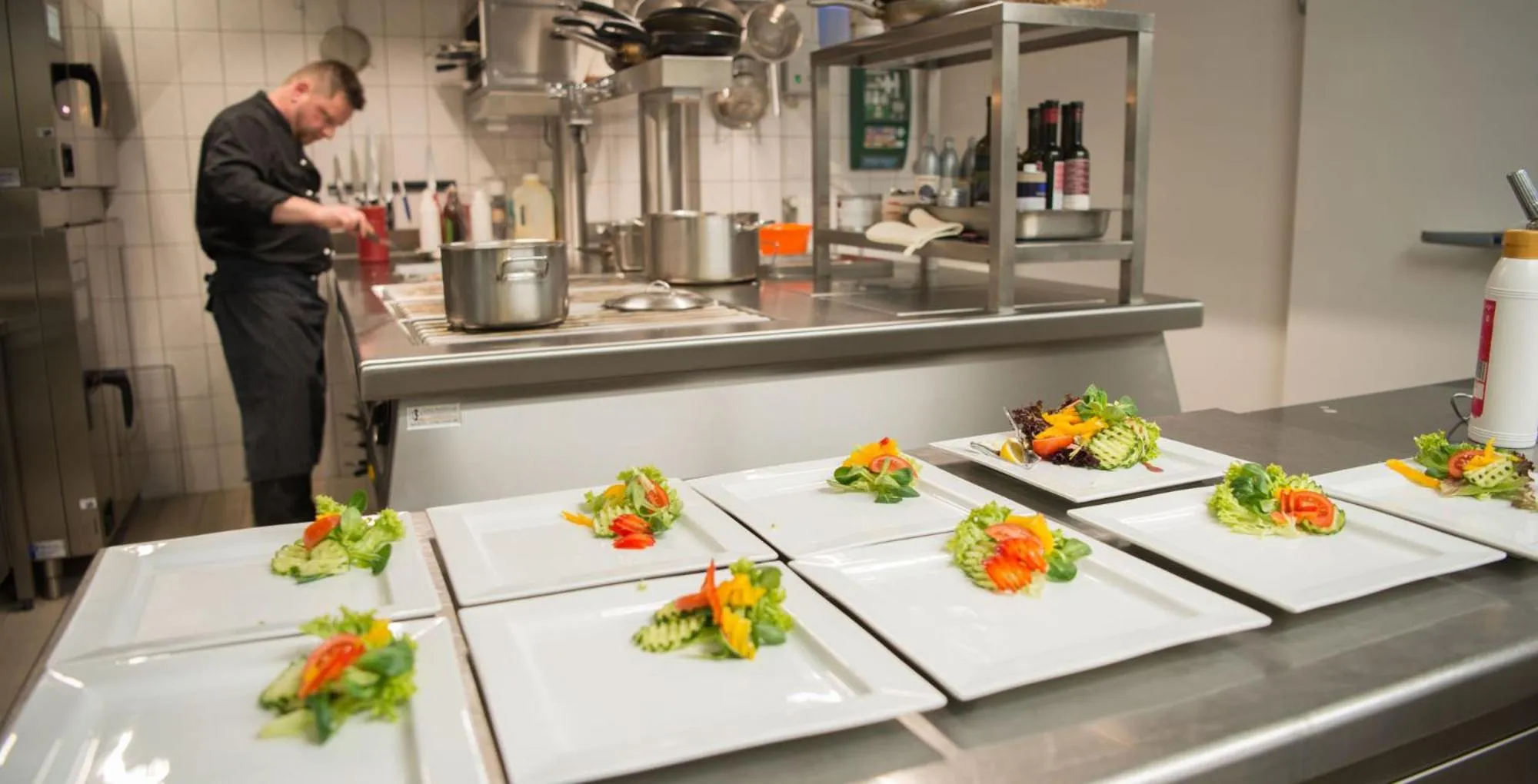 Food and drinks in Flair-Waldhotel Mellestollen