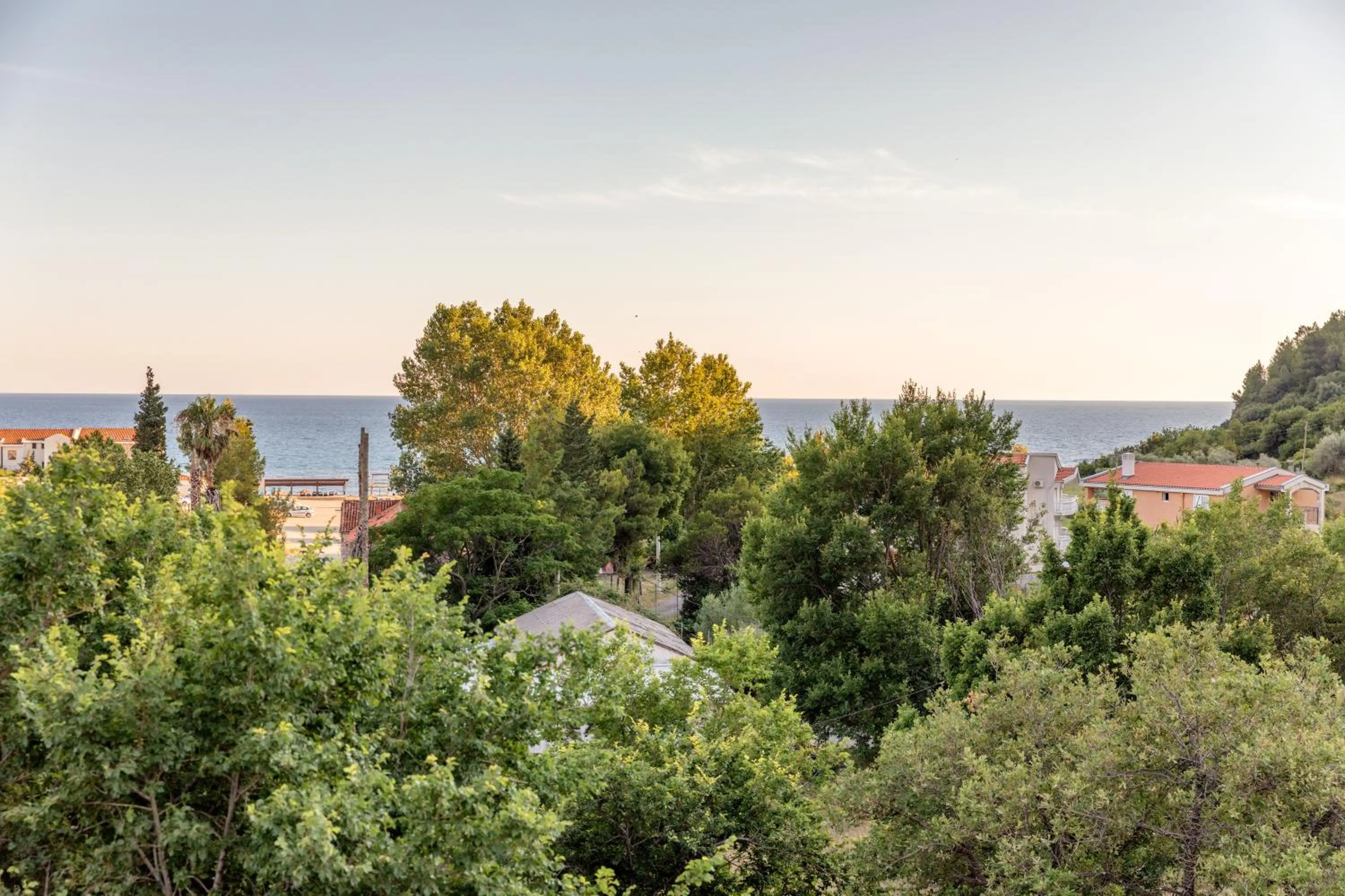 Sea view in Luxury Apartments Queen