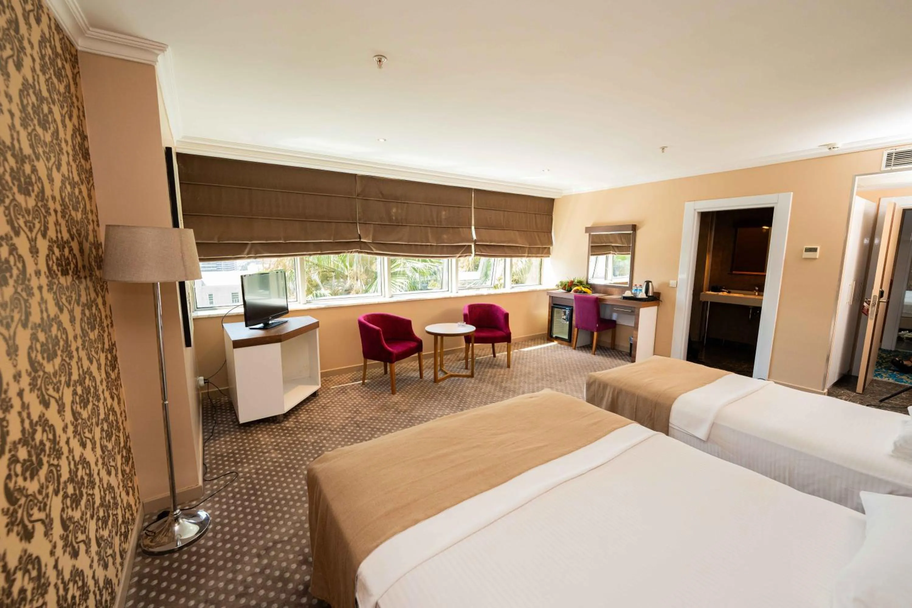 Photo of the whole room, Bed in Boris Hotel Beylikdüzü