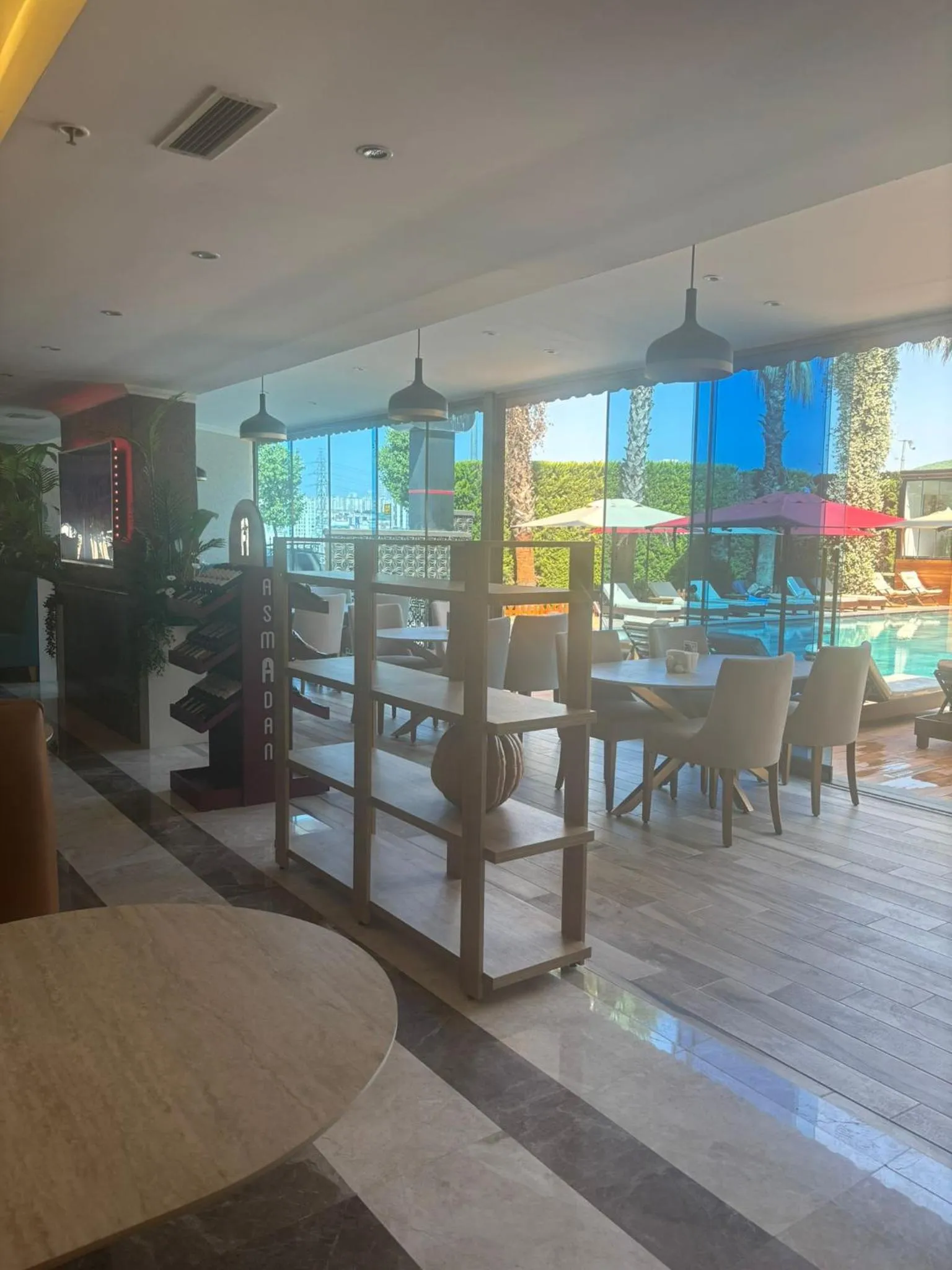 Restaurant/places to eat in Boris Hotel Beylikdüzü