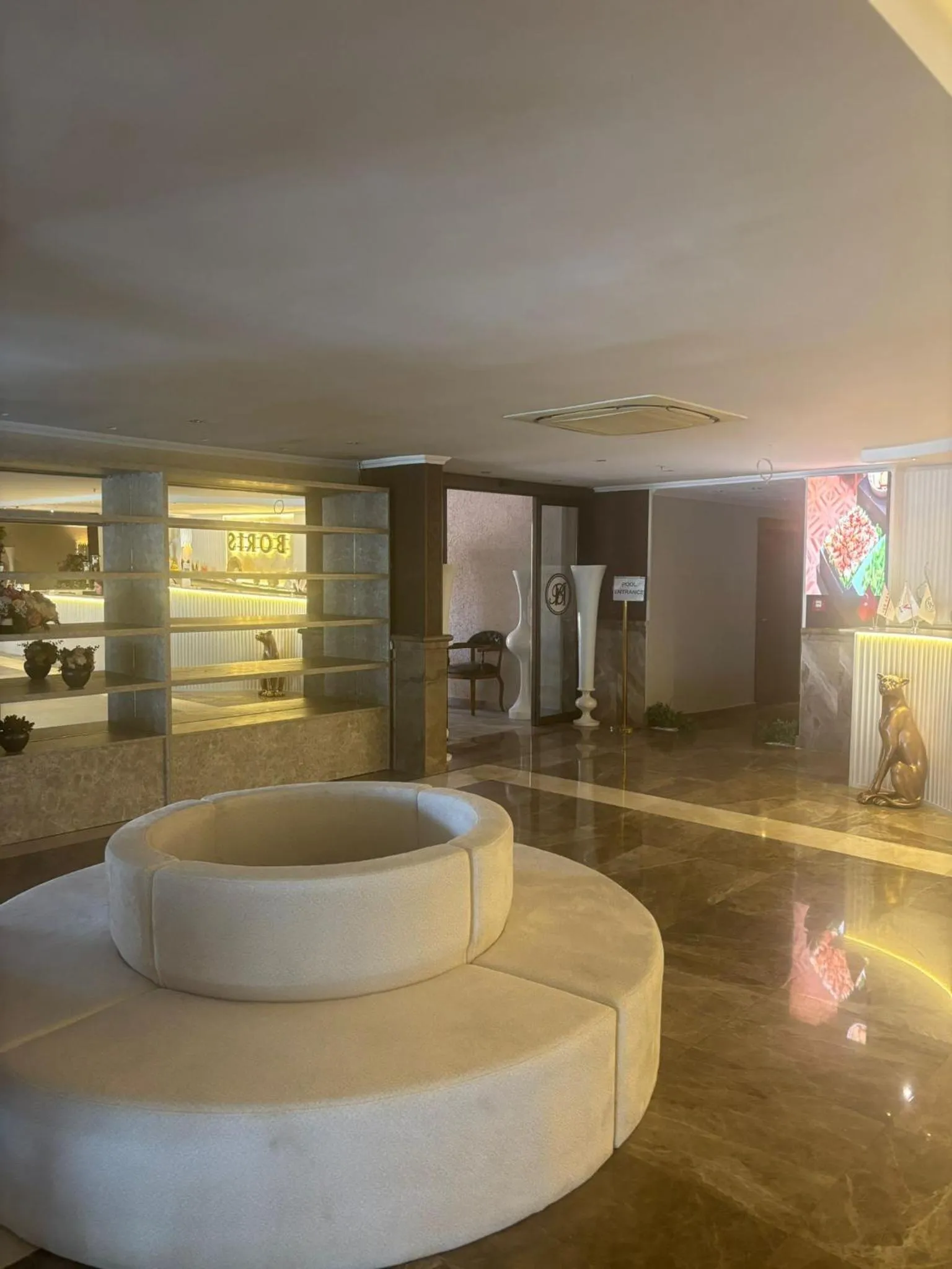 Lobby or reception in Boris Hotel Beylikdüzü
