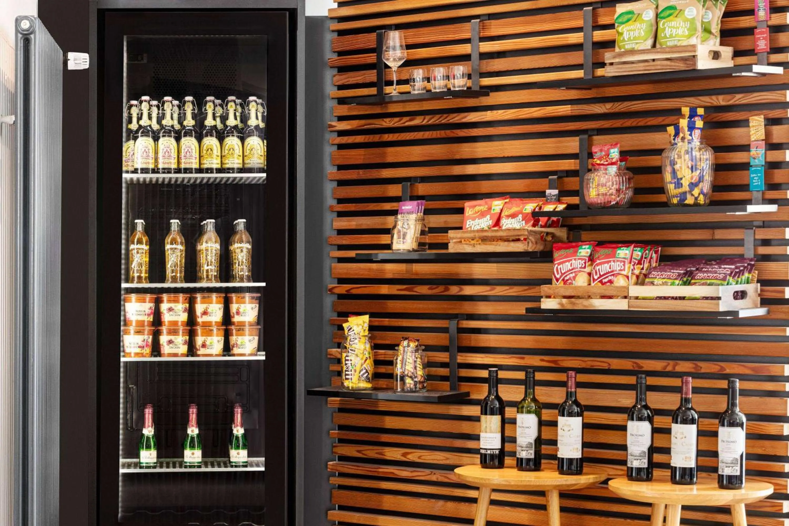 On-site shops in Vienna House Easy by Wyndham Limburg