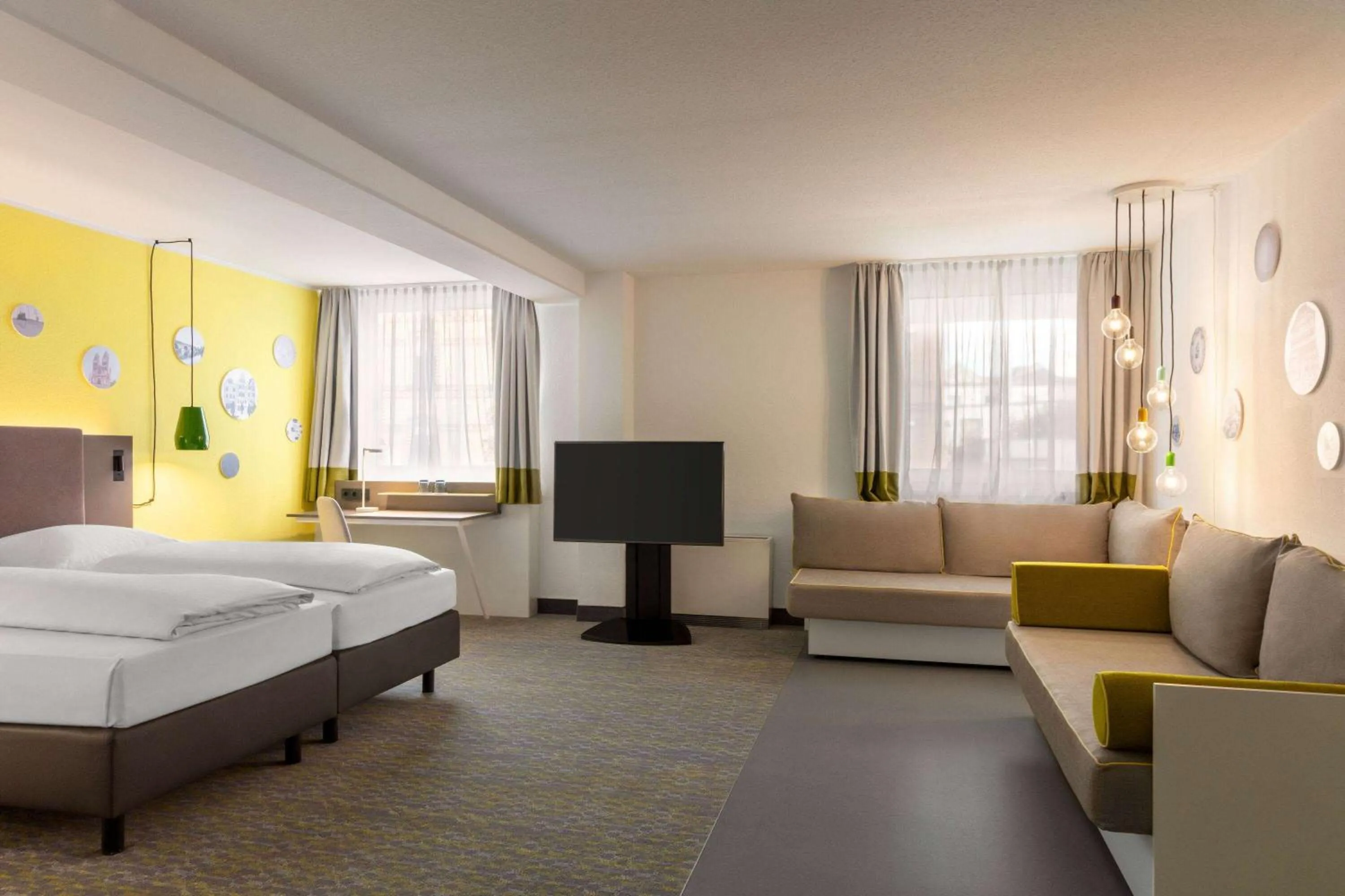 Photo of the whole room, Bed in Vienna House Easy by Wyndham Limburg