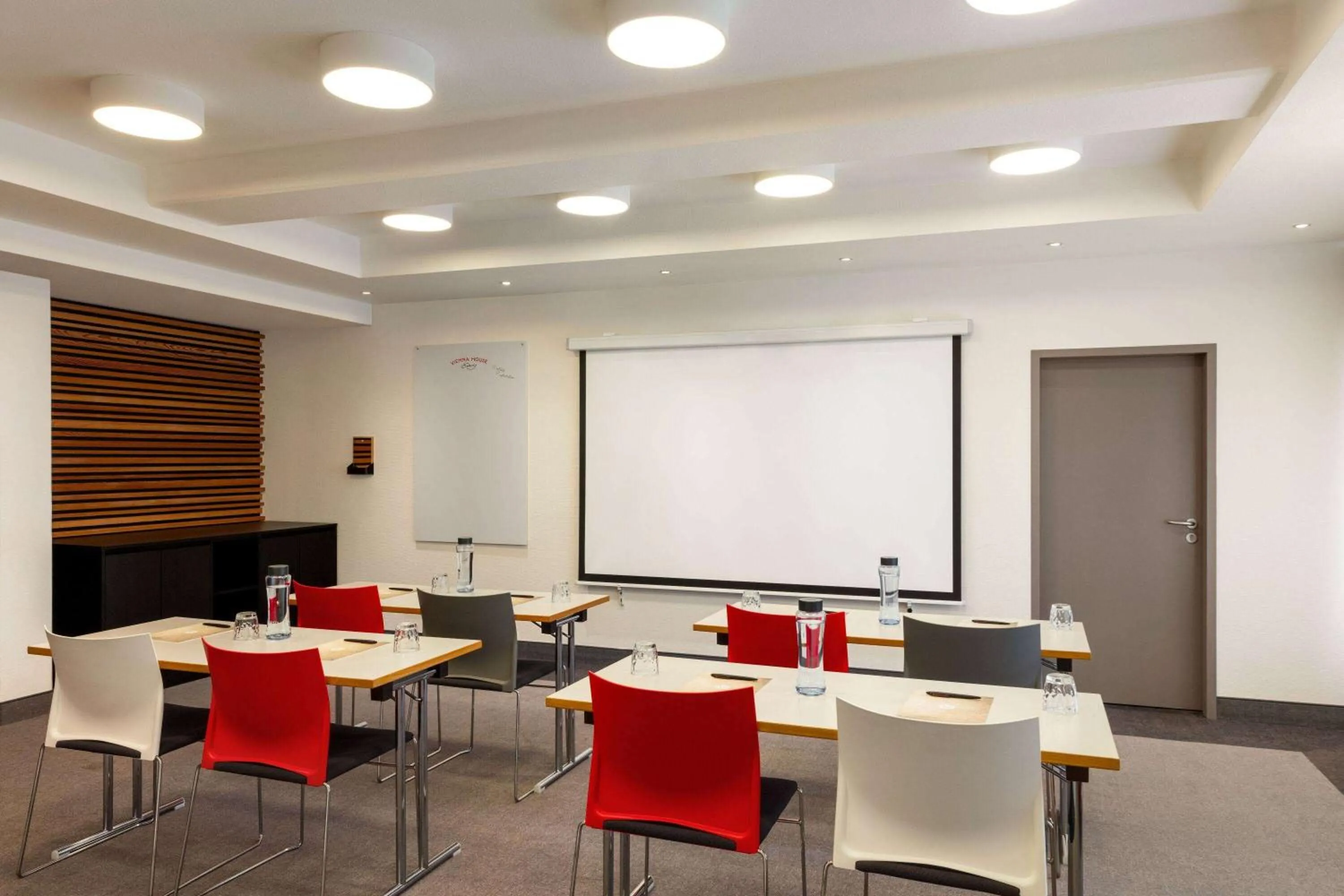 Meeting/conference room in Vienna House Easy by Wyndham Limburg