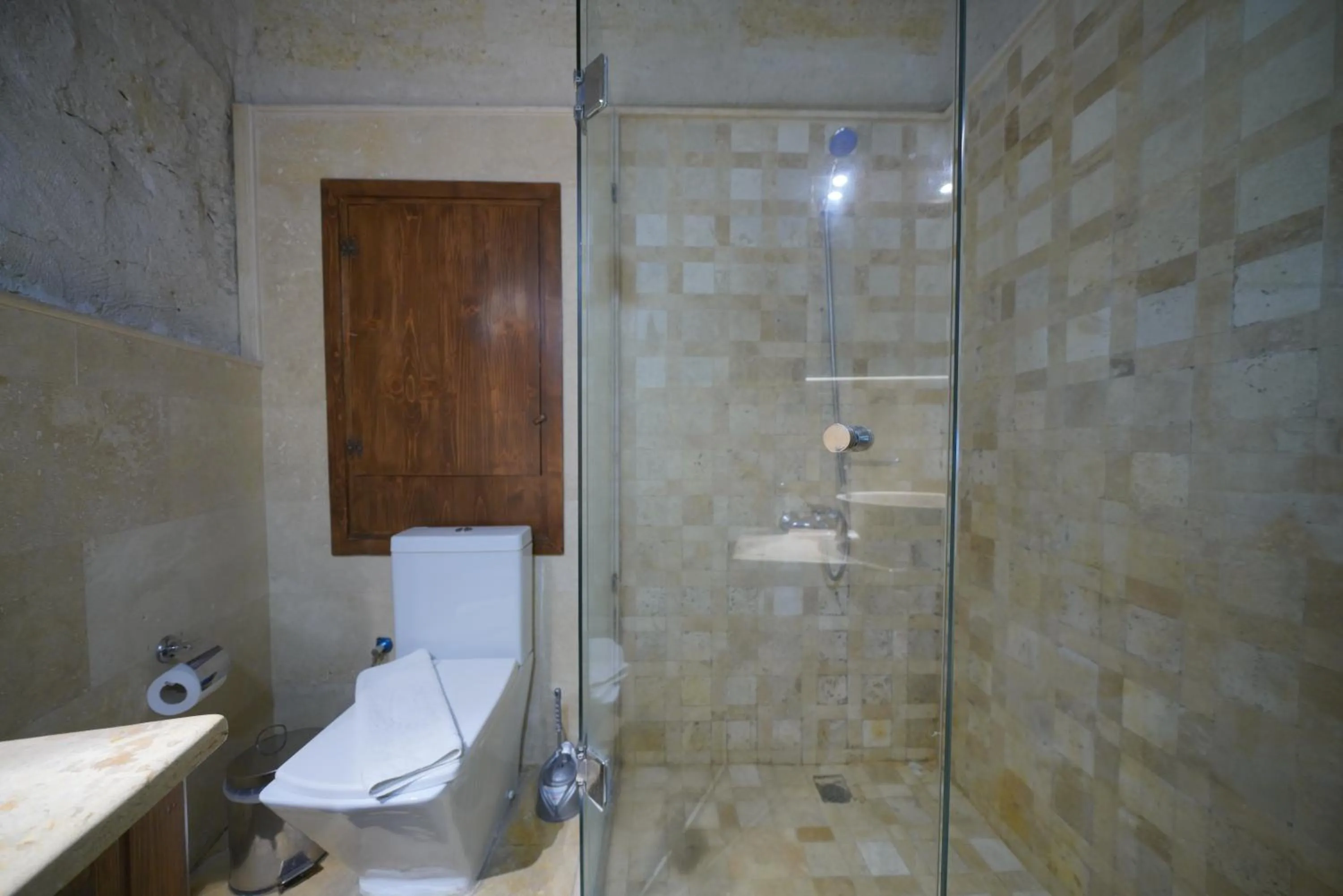 Shower in View Cave Hotel
