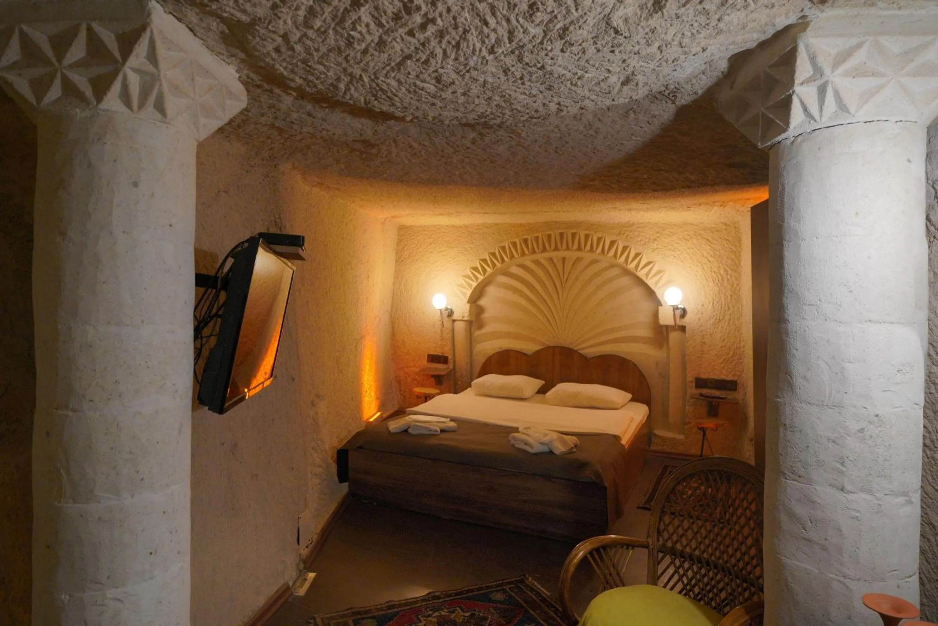Bed in View Cave Hotel
