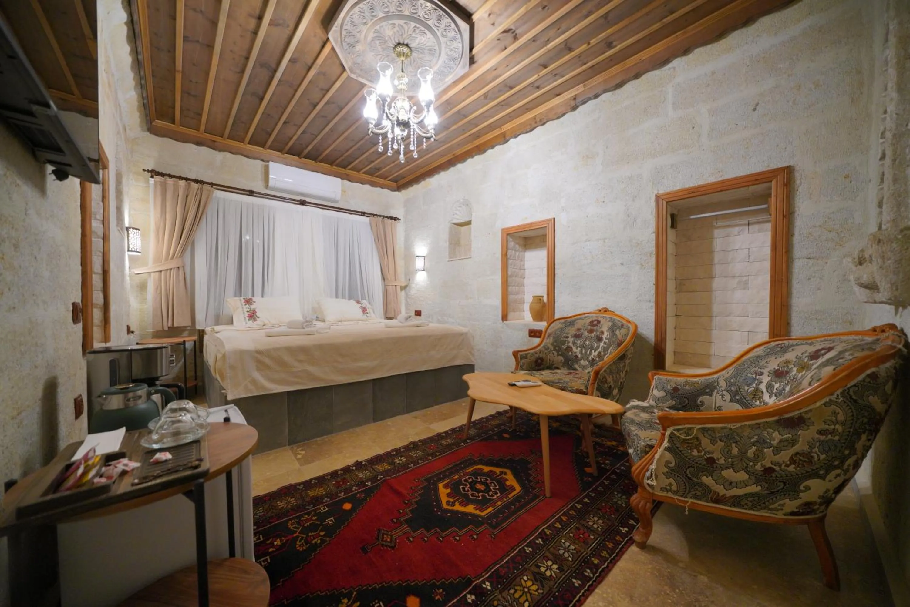 Bed in View Cave Hotel