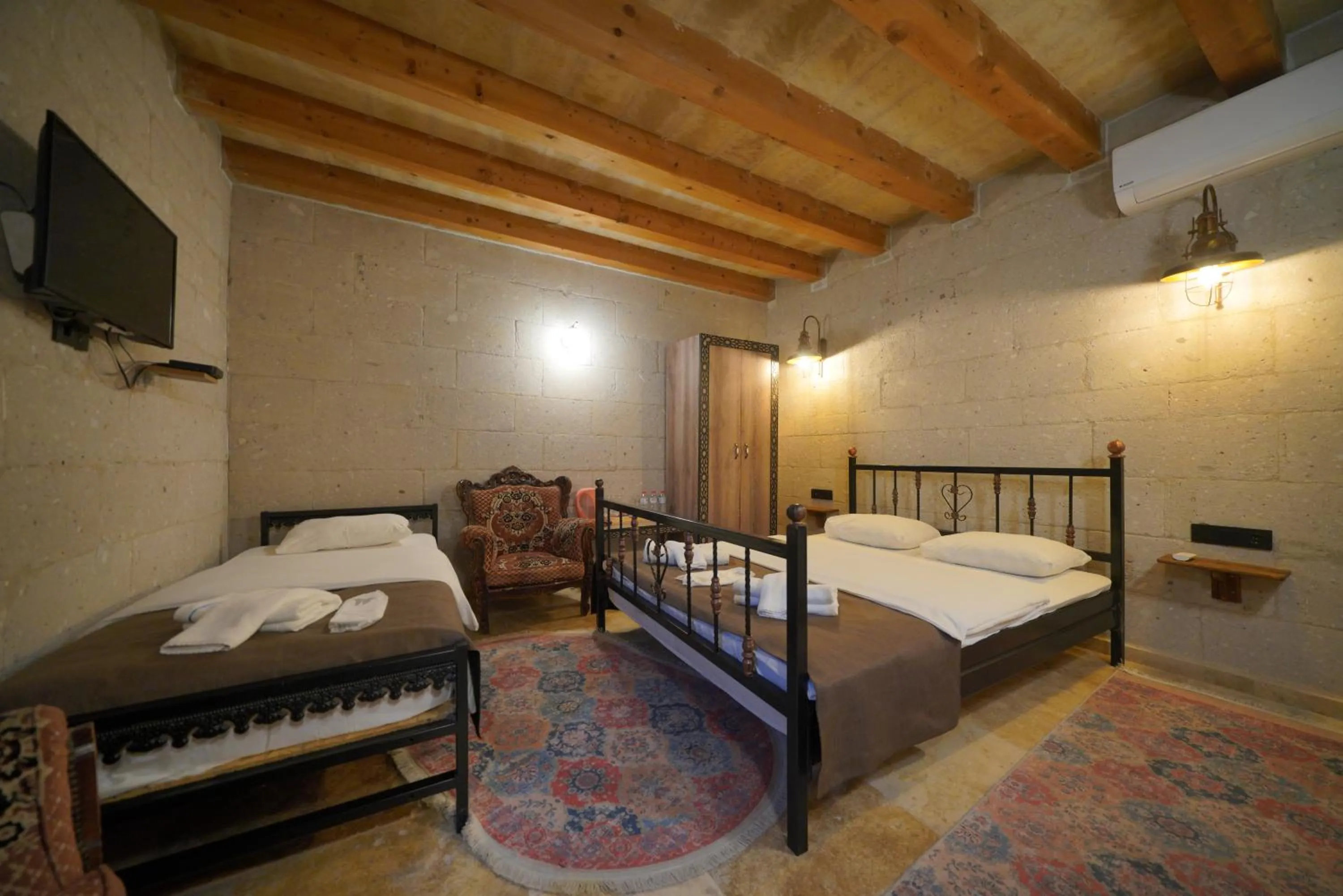 Bed in View Cave Hotel