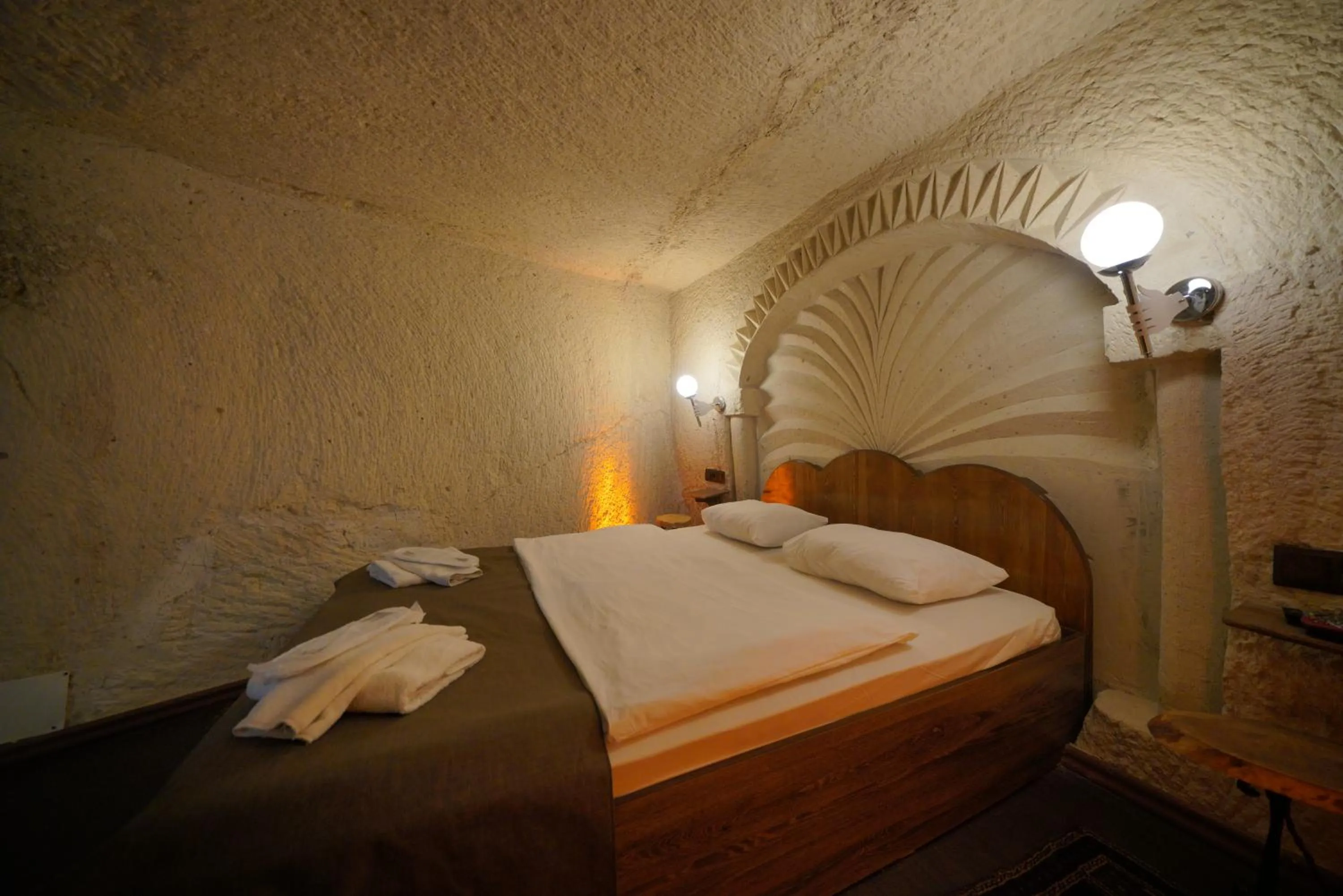 Bed in View Cave Hotel