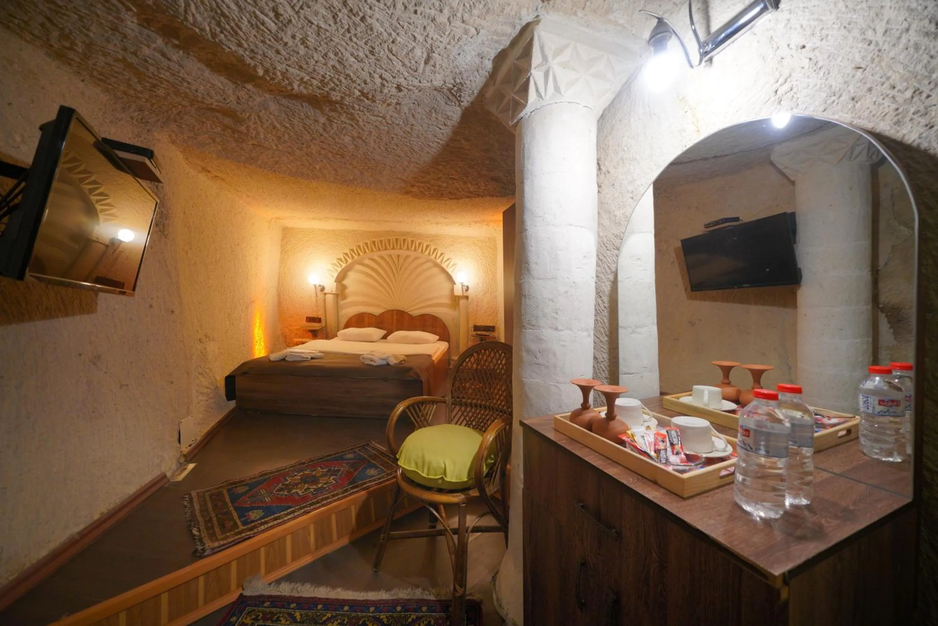 Bed in View Cave Hotel