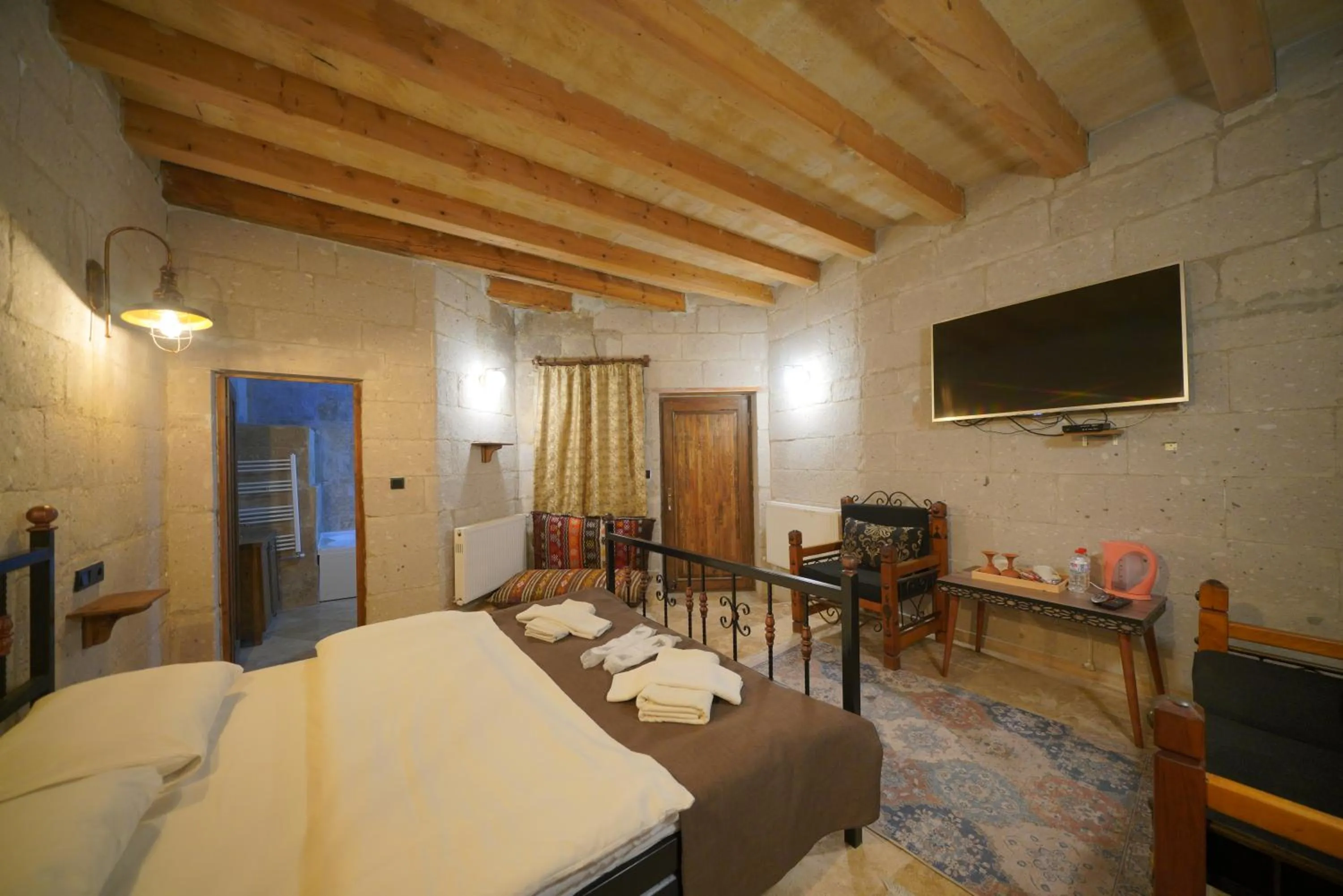 Bed in View Cave Hotel